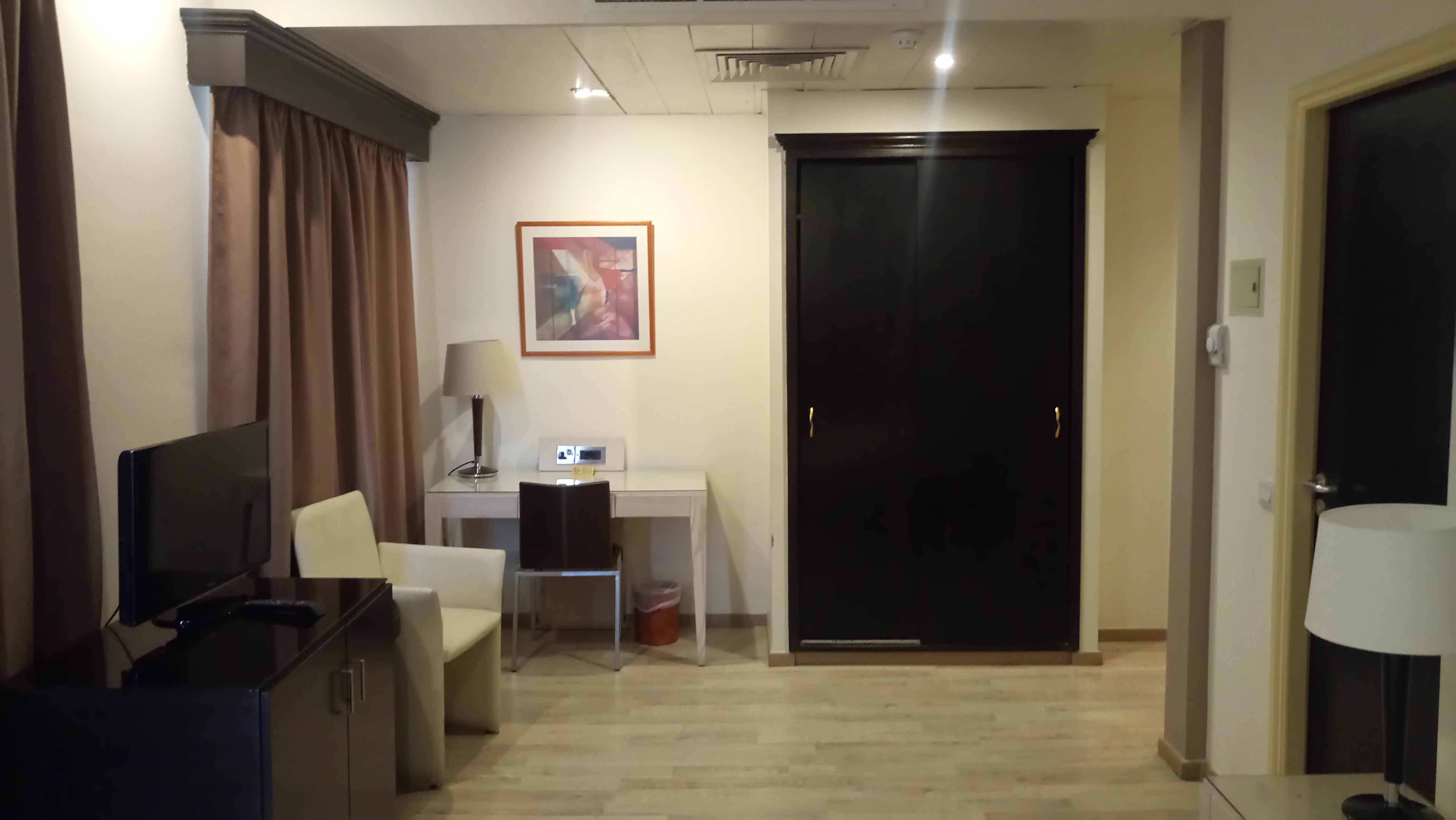 Double or Twin Executive