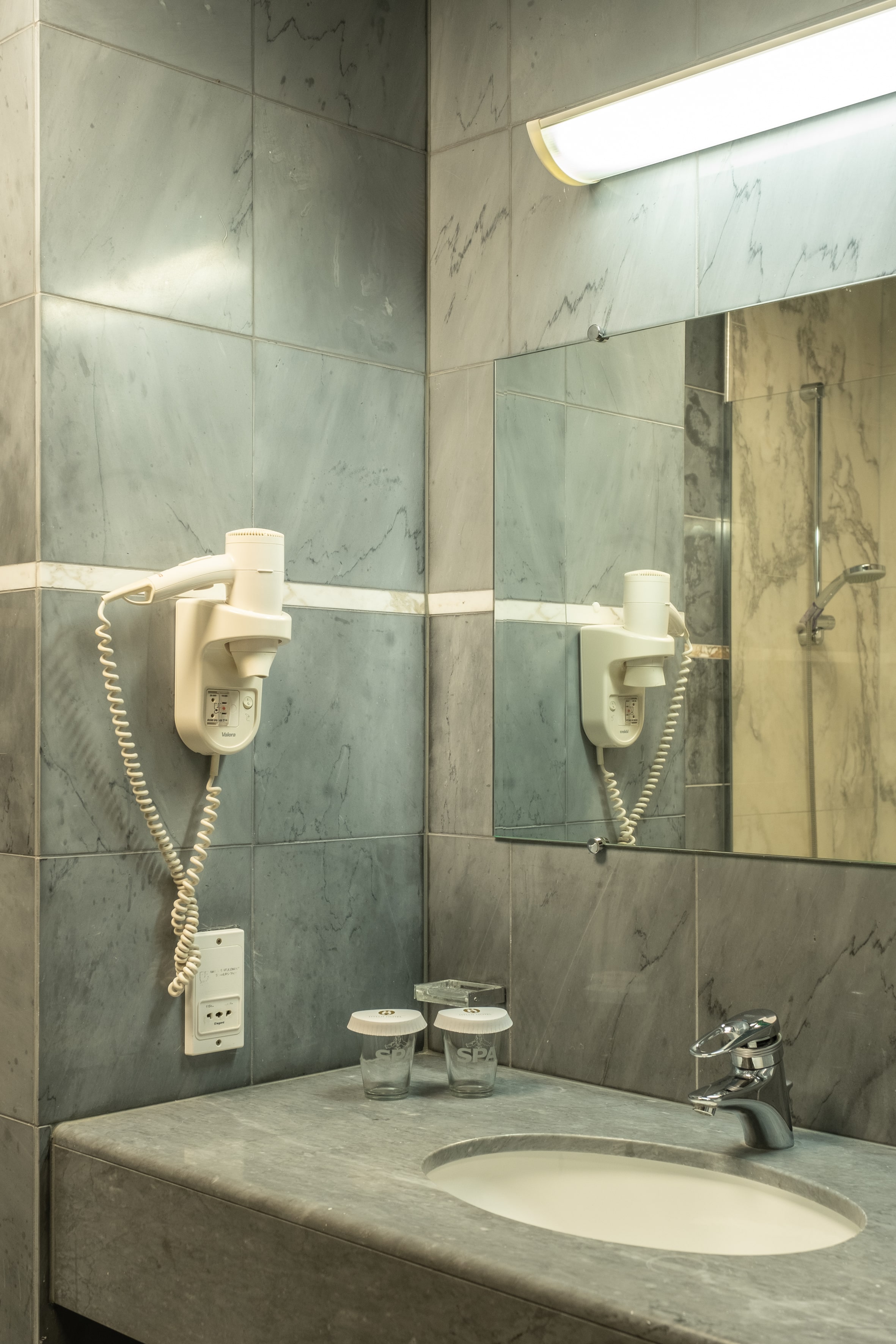 Double Executive Superior