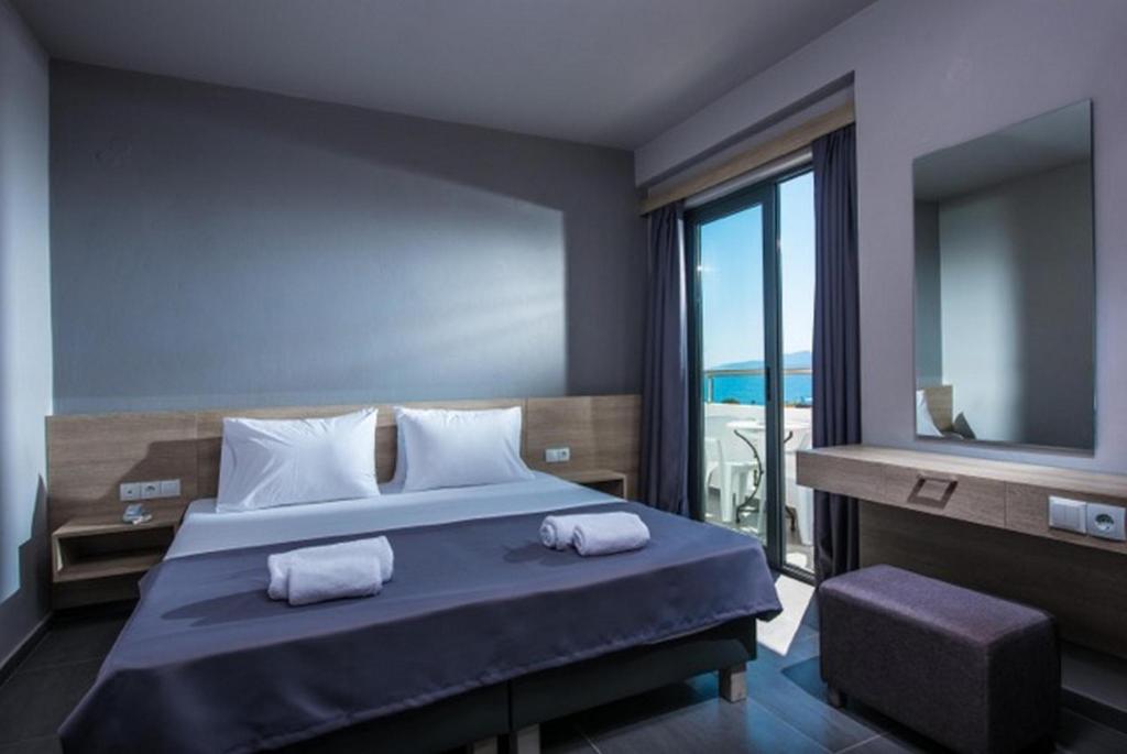 Double or Twin Sea View