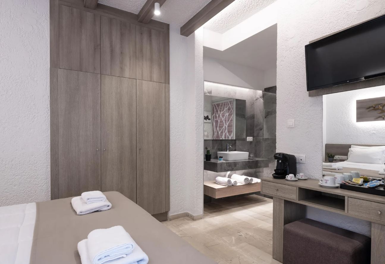 Double or Twin Deluxe