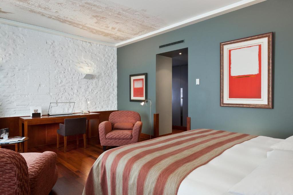 Double Superior Garden View