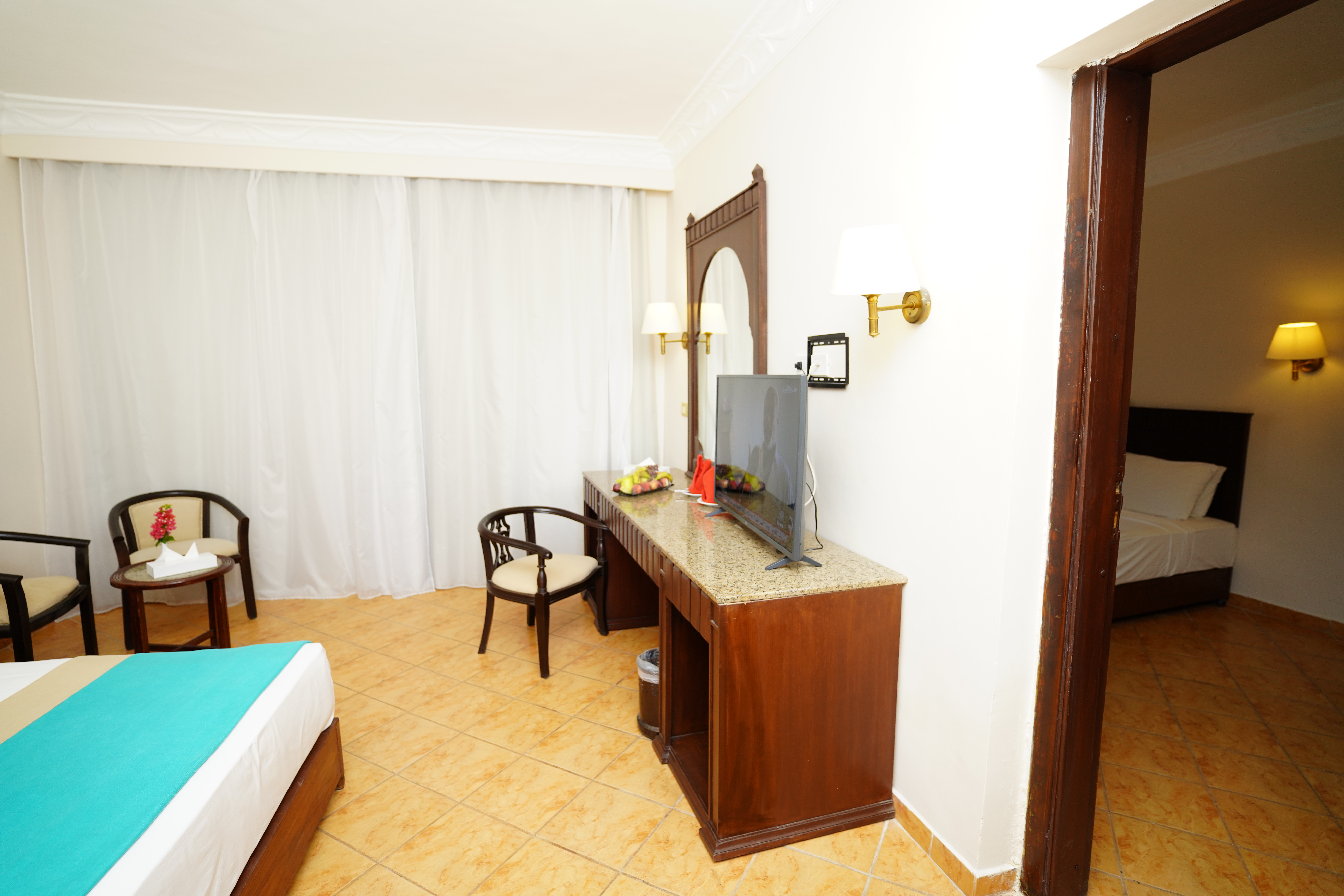 Family Room Capacity 5