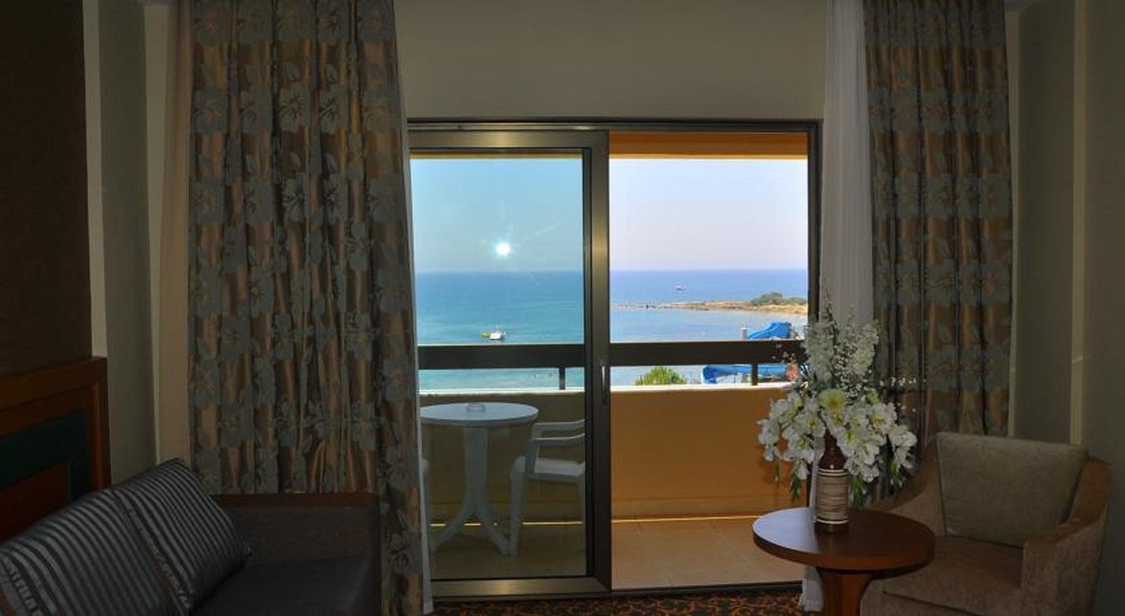 Double Single Sea View