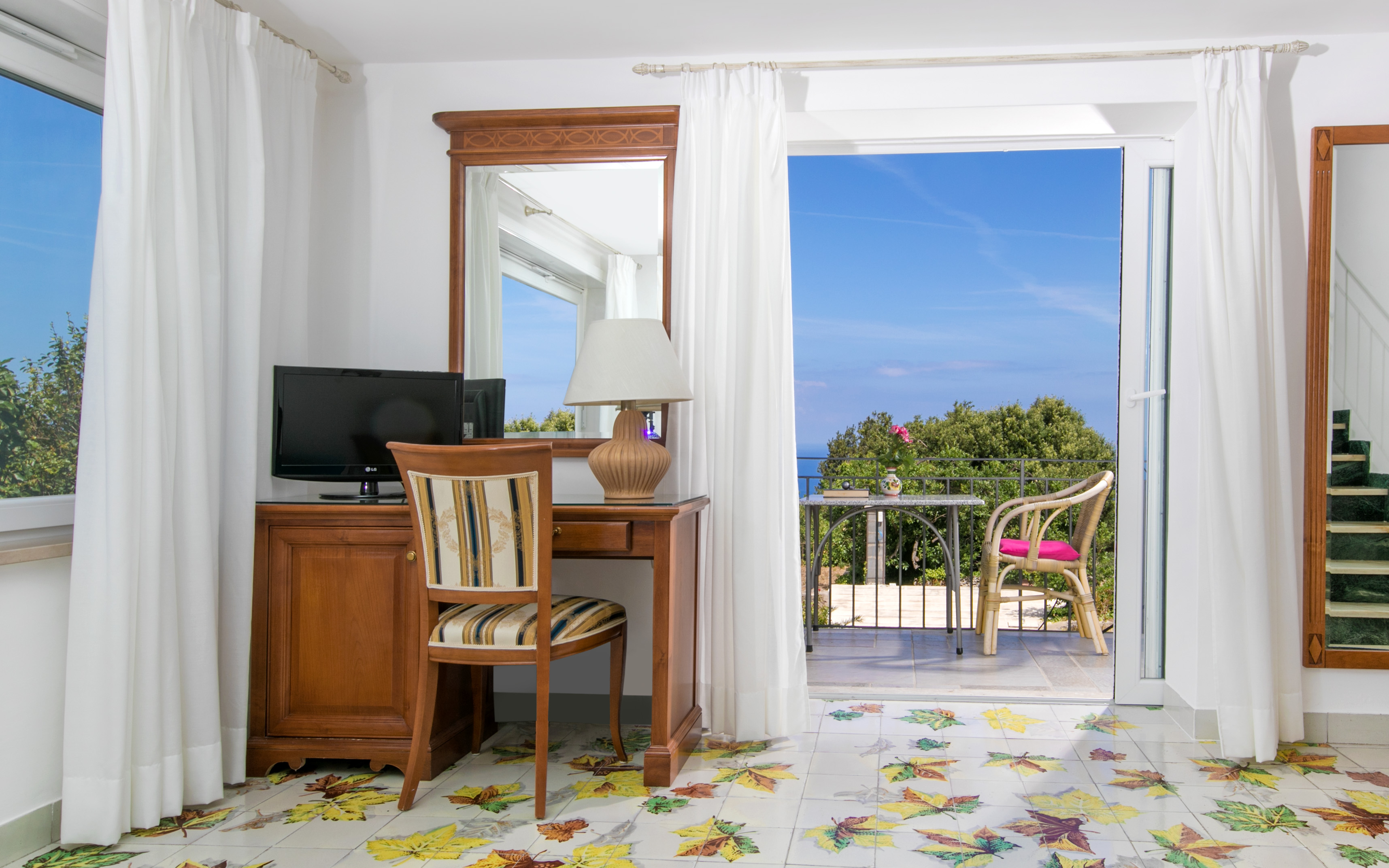 Double or Twin Standard