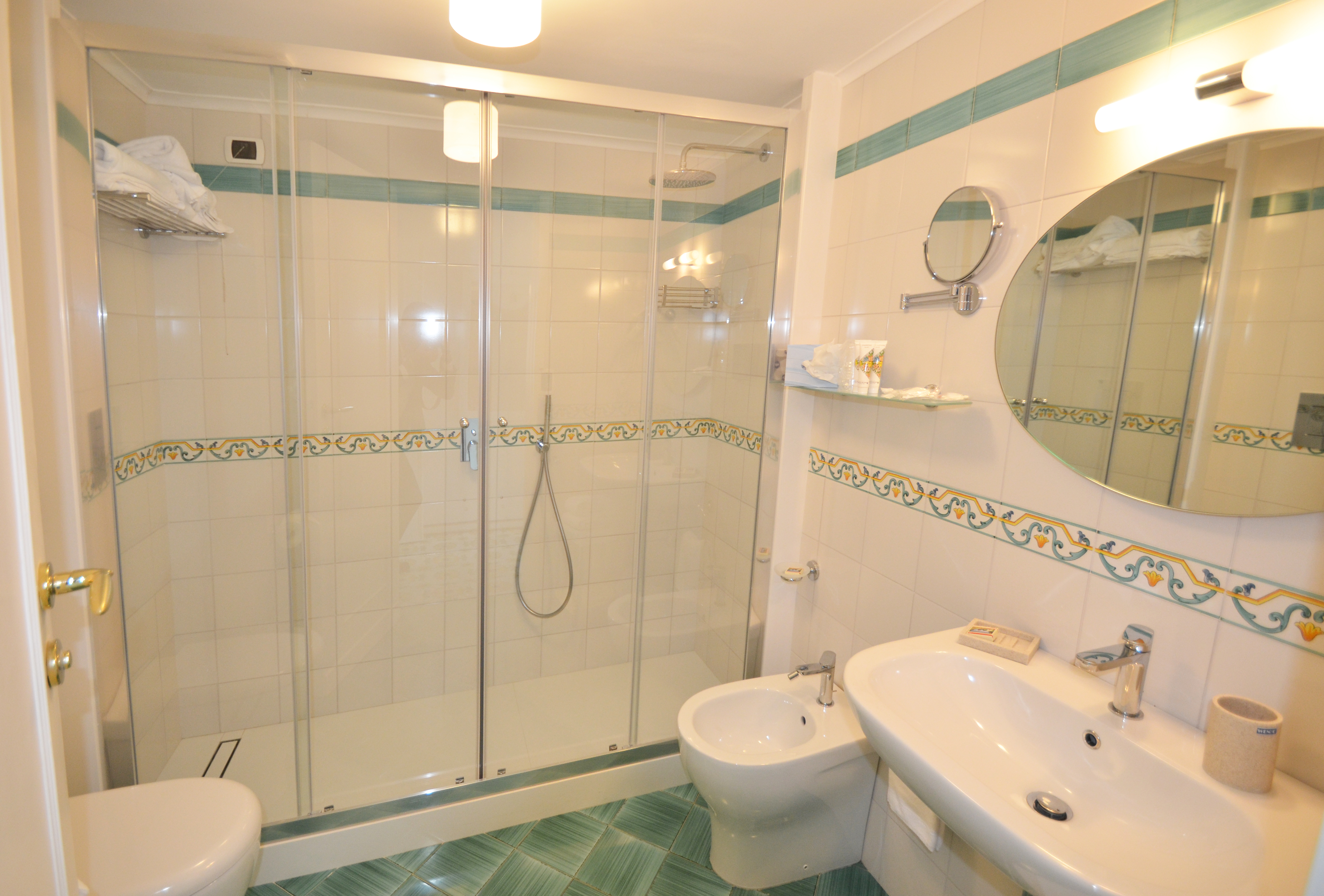 Double or Twin Superior