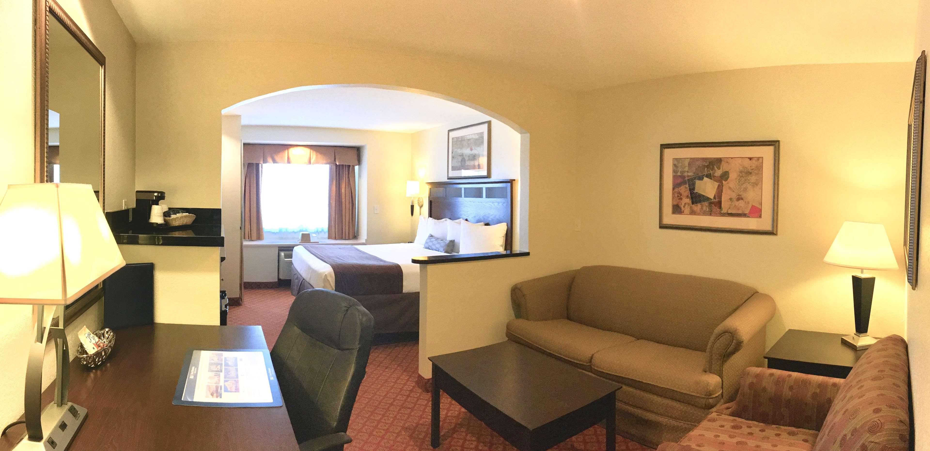 Suite King Bed Non Smoking