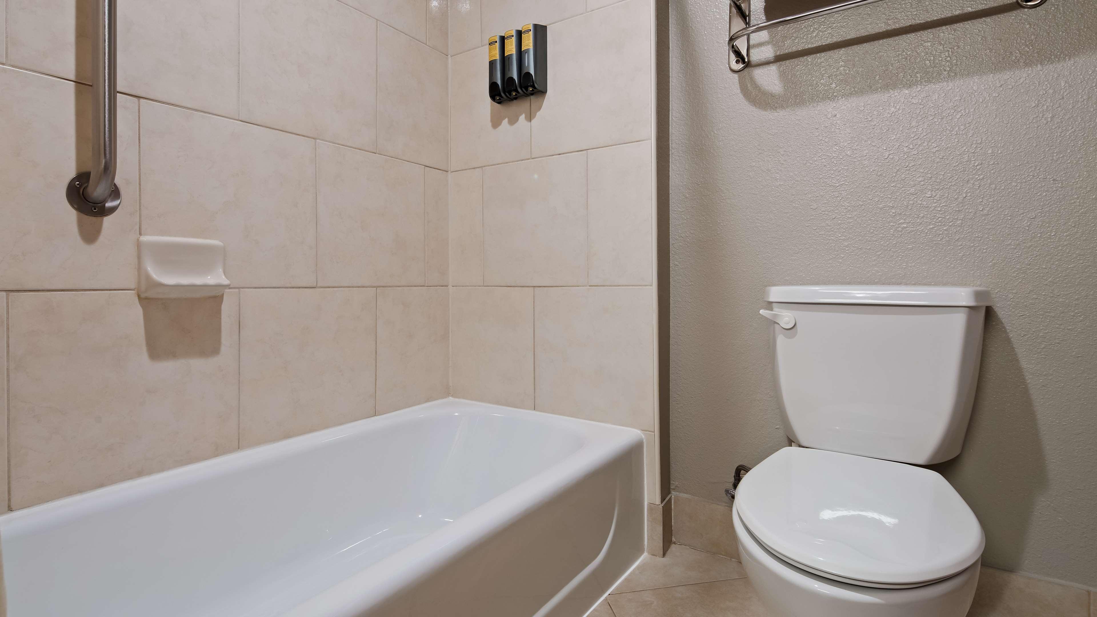 Suite Two Queen Beds