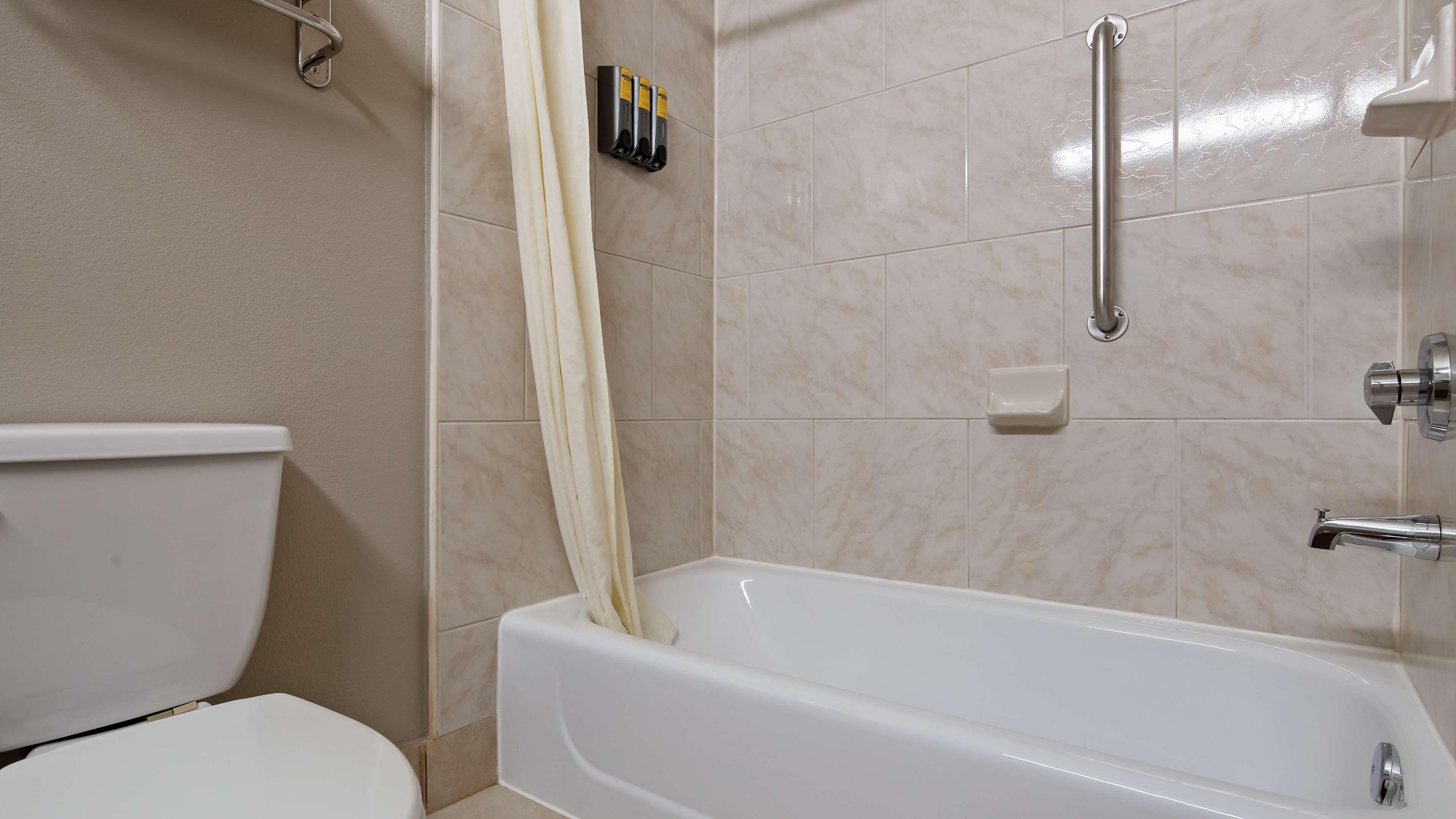 Suite Two Queen Beds