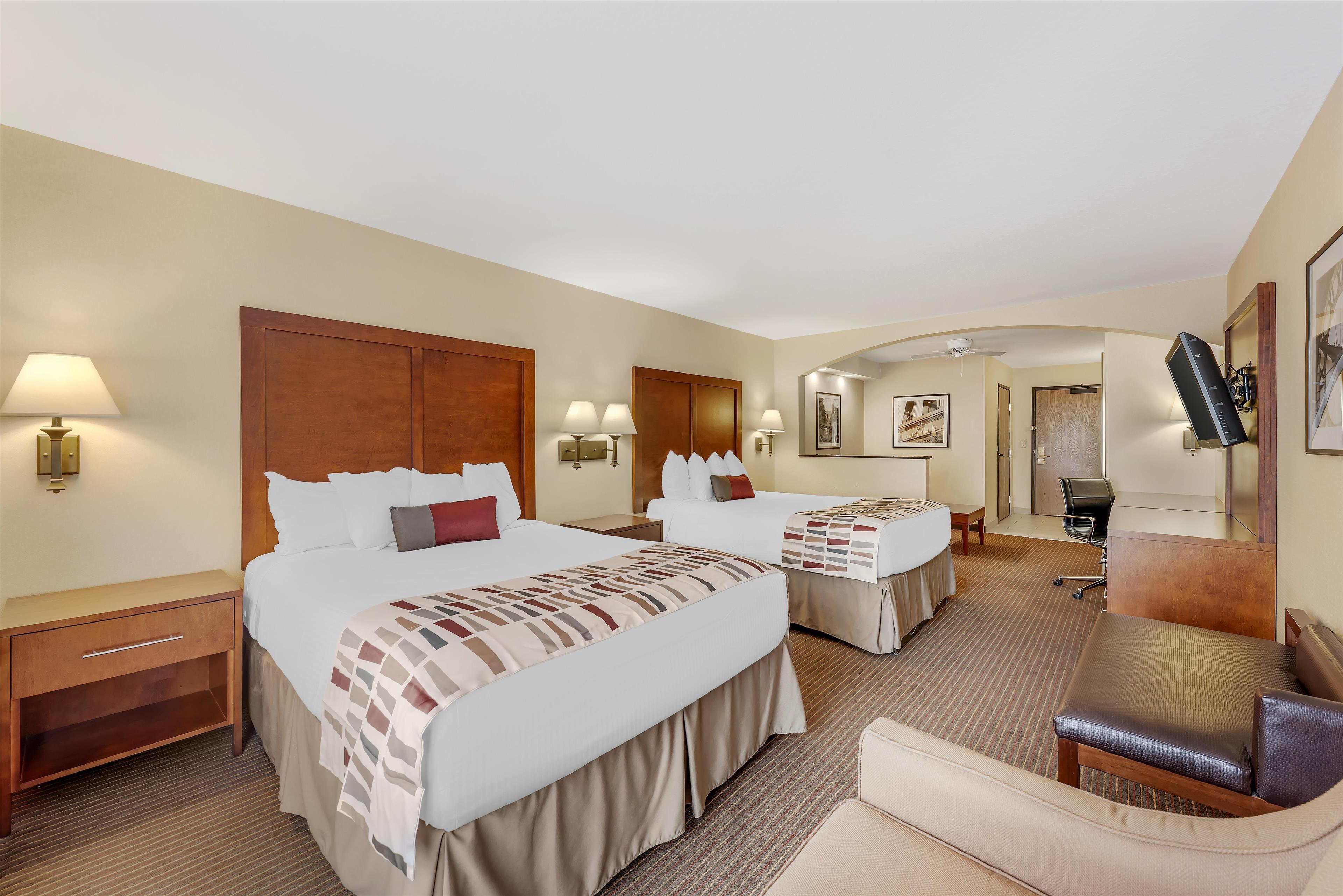 Suite Two Queen Beds