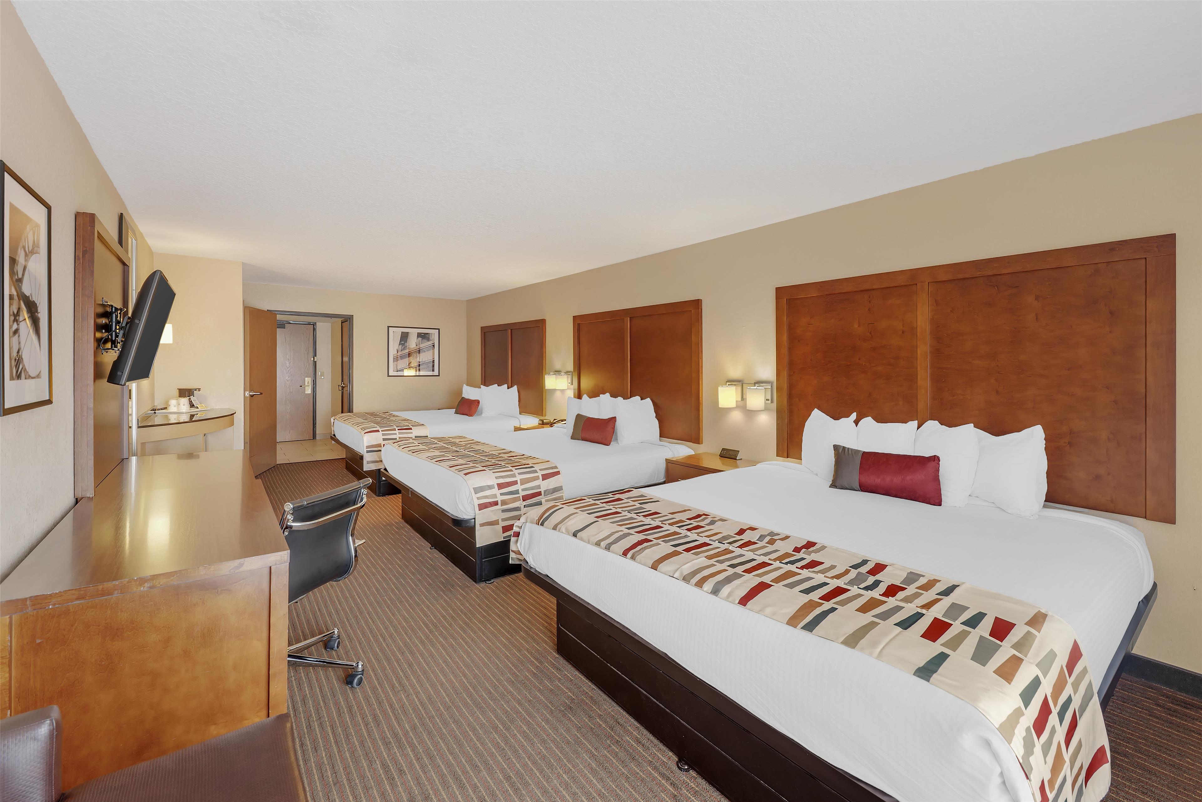 Suite Three Bedrooms