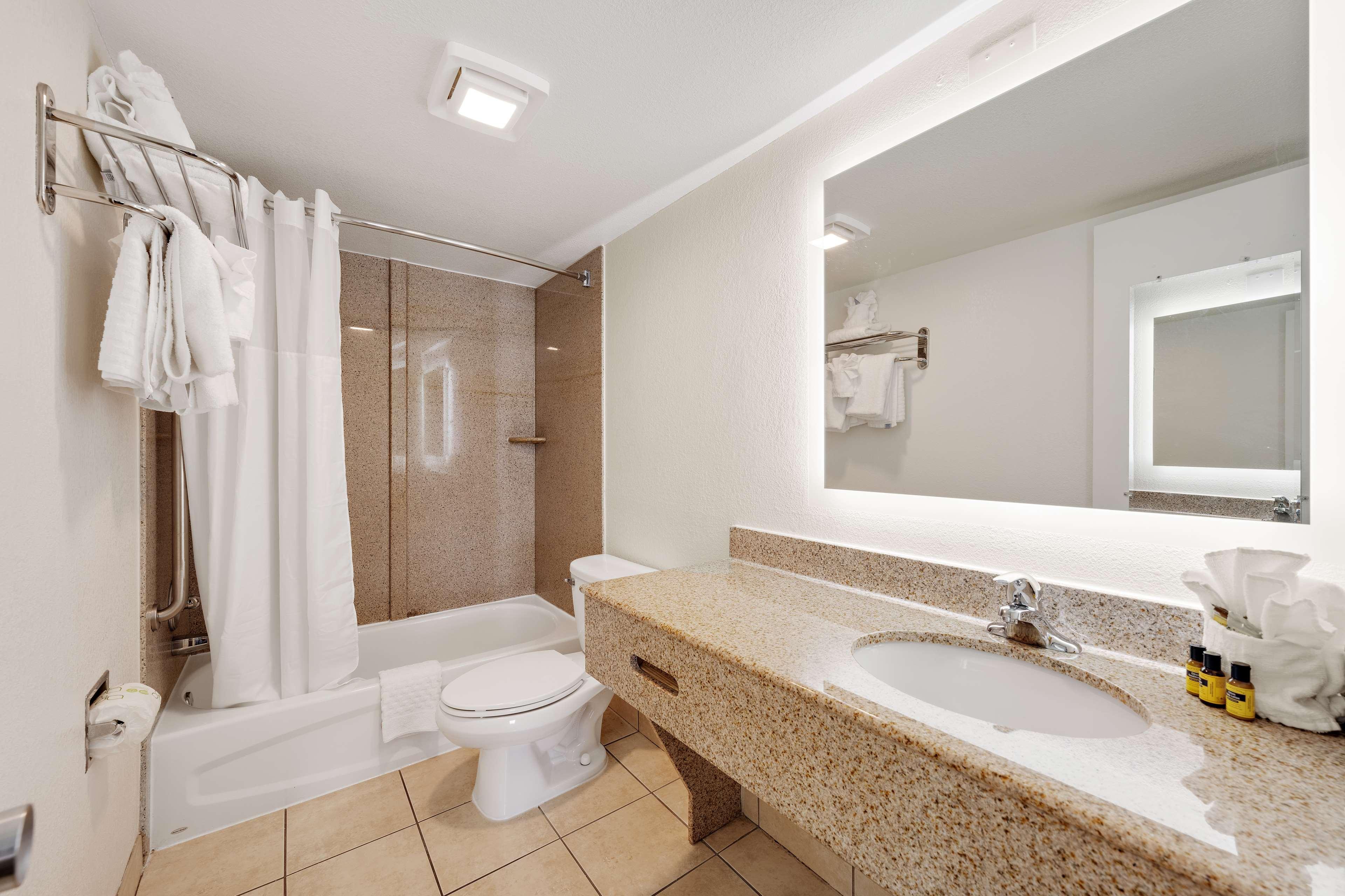 Suite Two Queen Beds