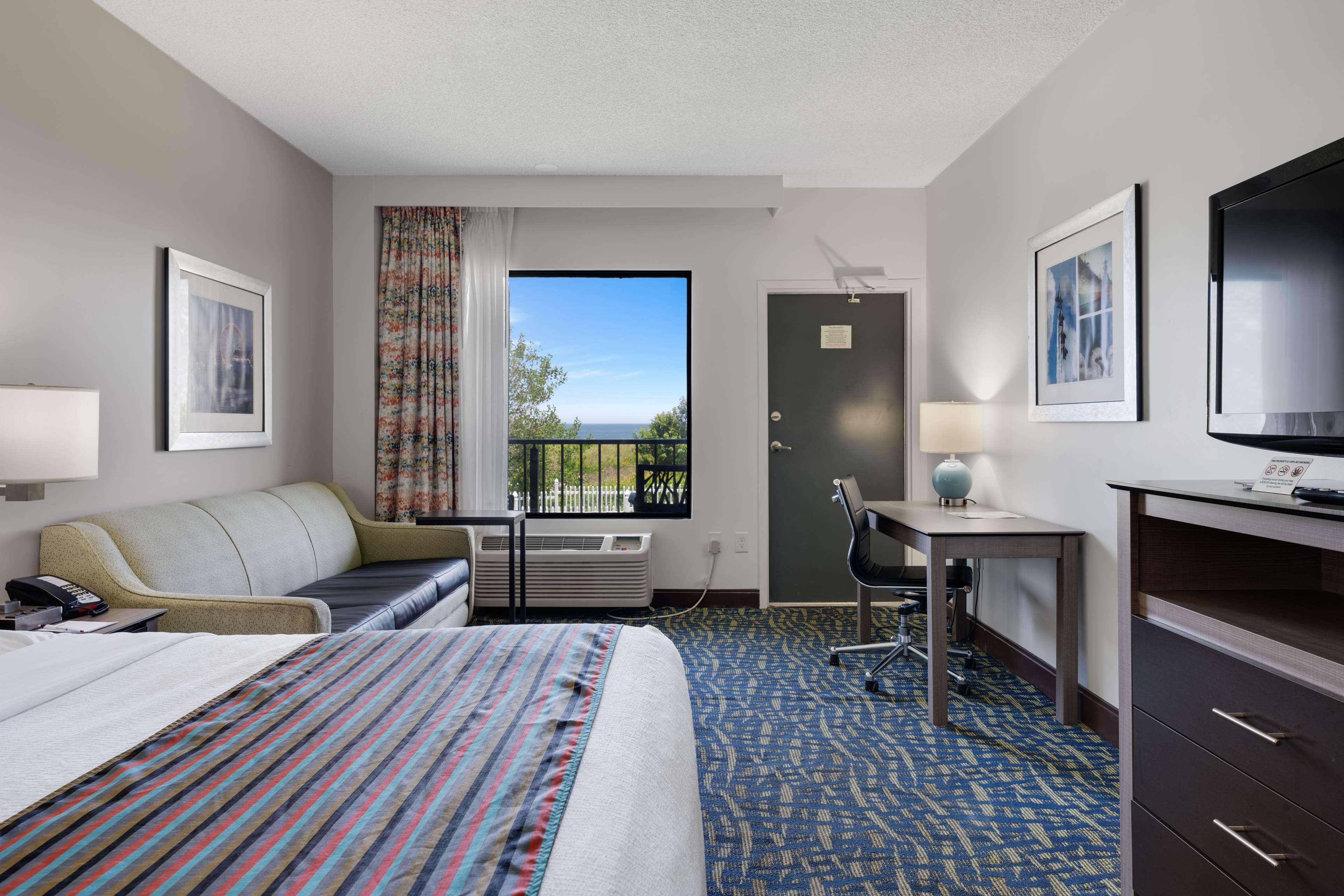 Room Accessible-queen Size Bed