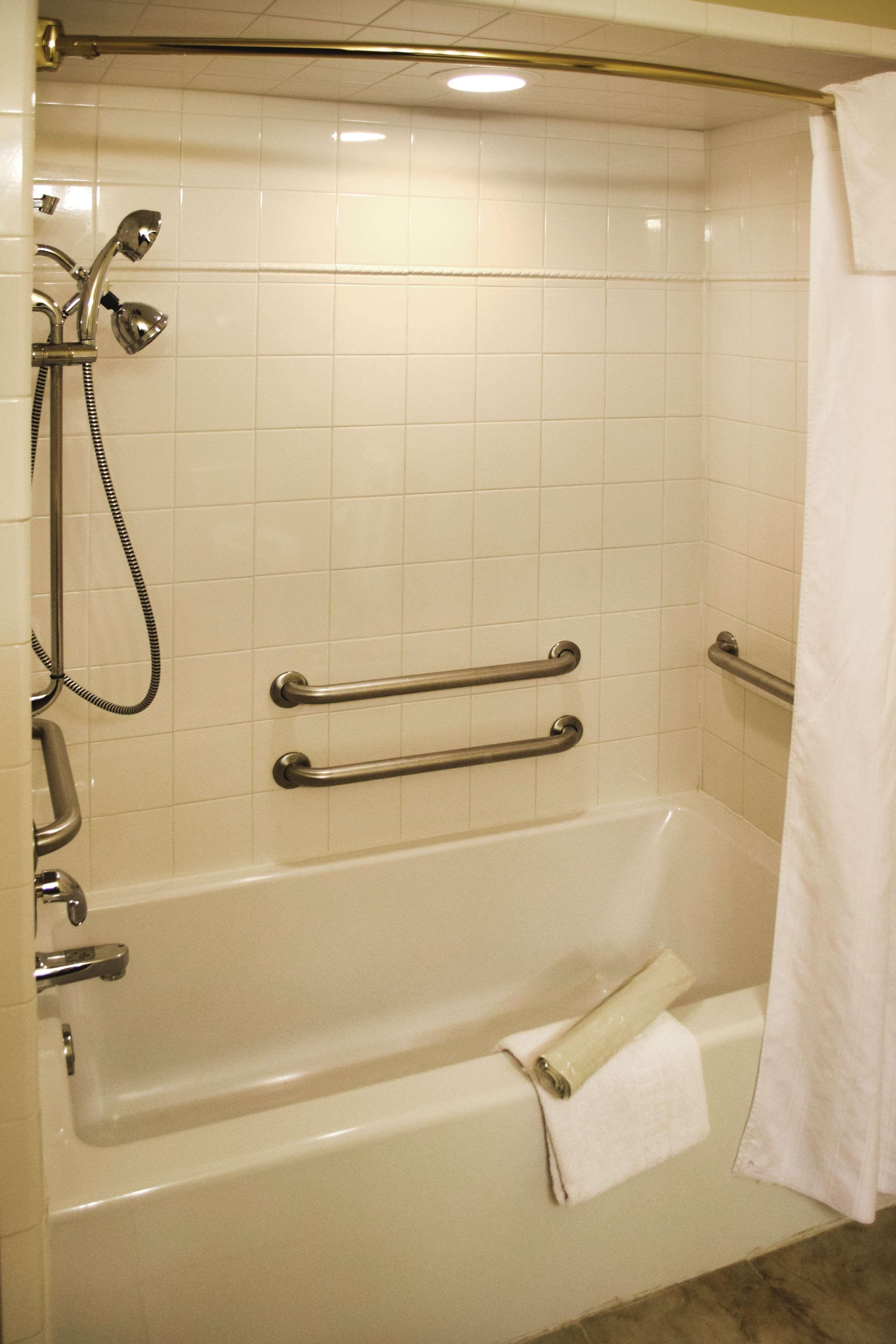 Suite Two Queen Beds