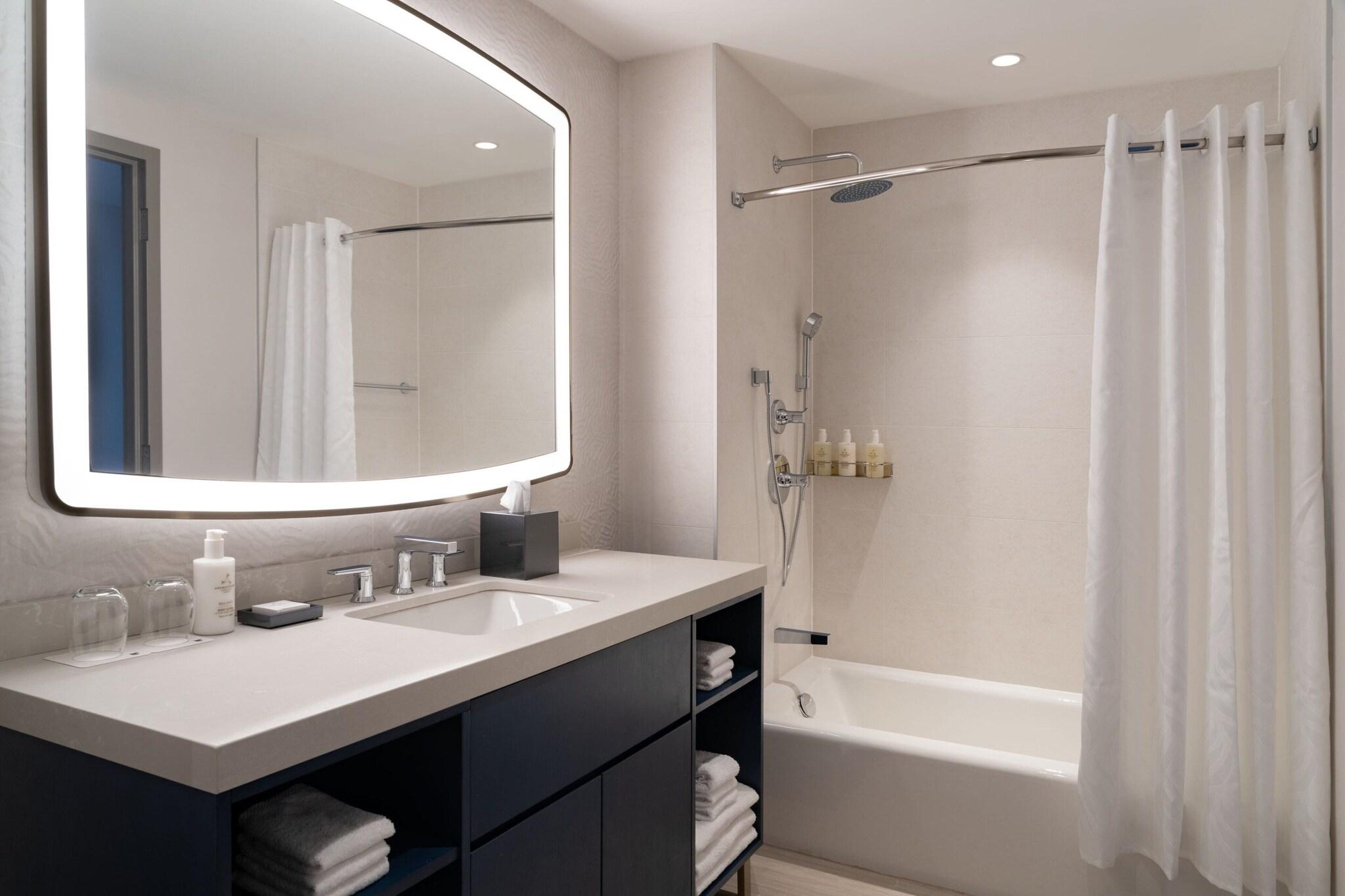 Quadruple Two Queen Beds