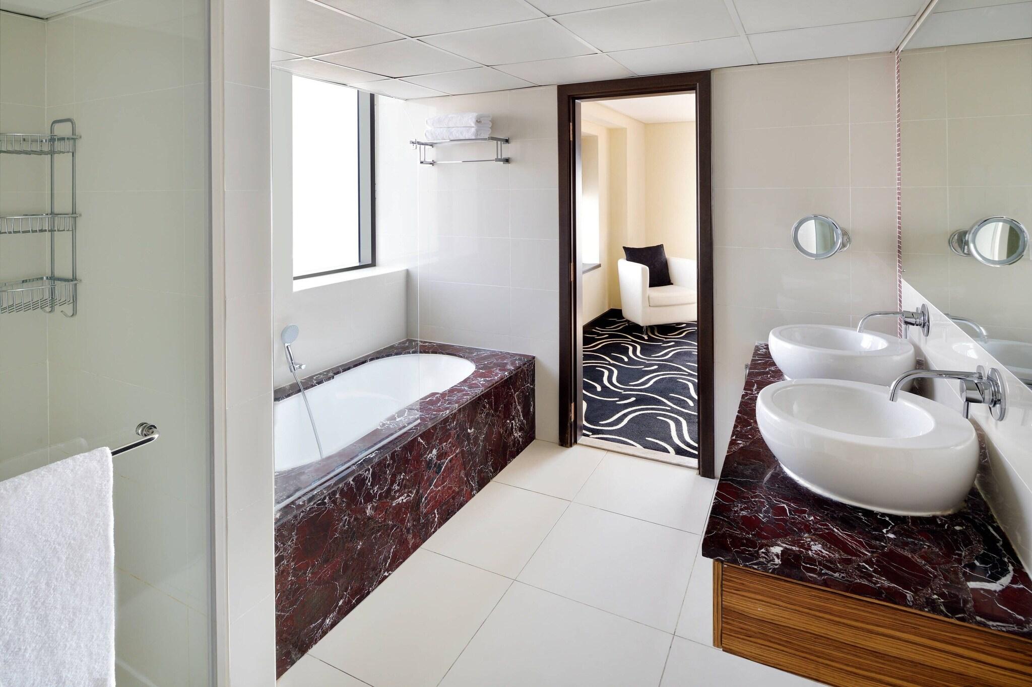 Suite King Bed One Bedroom 