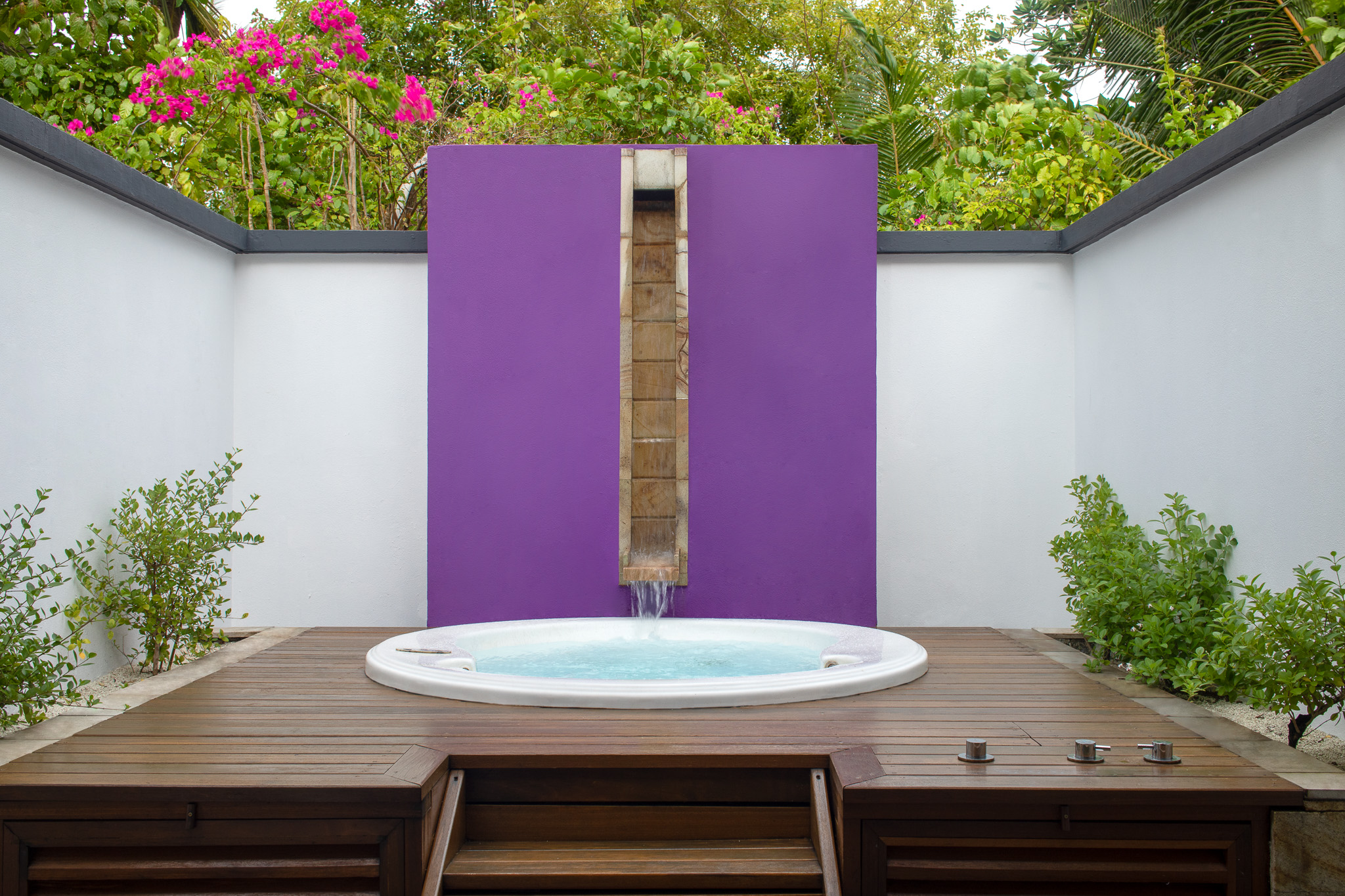 Villa Beach Front with Private Pool