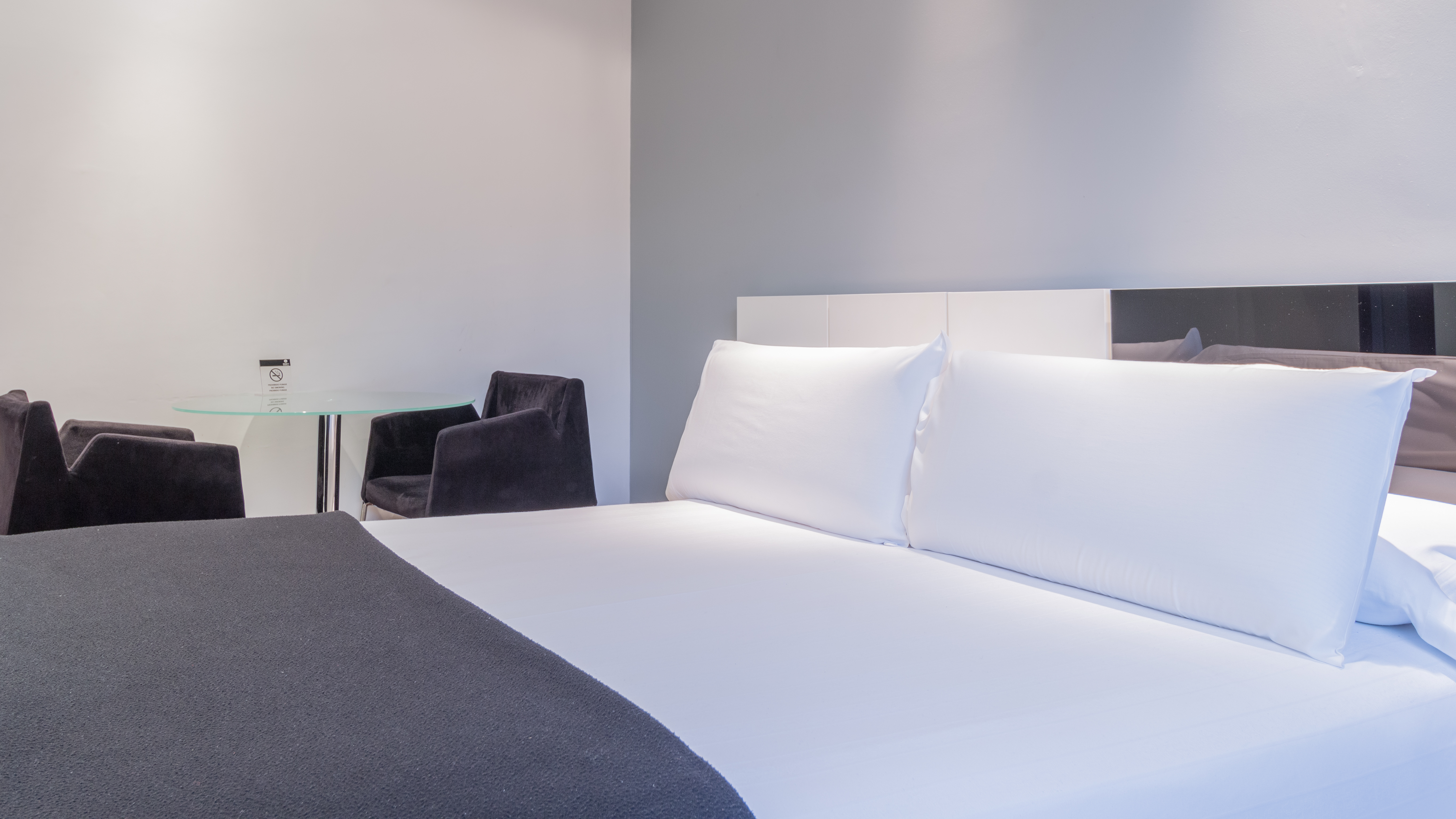 Double Queen Size Bed