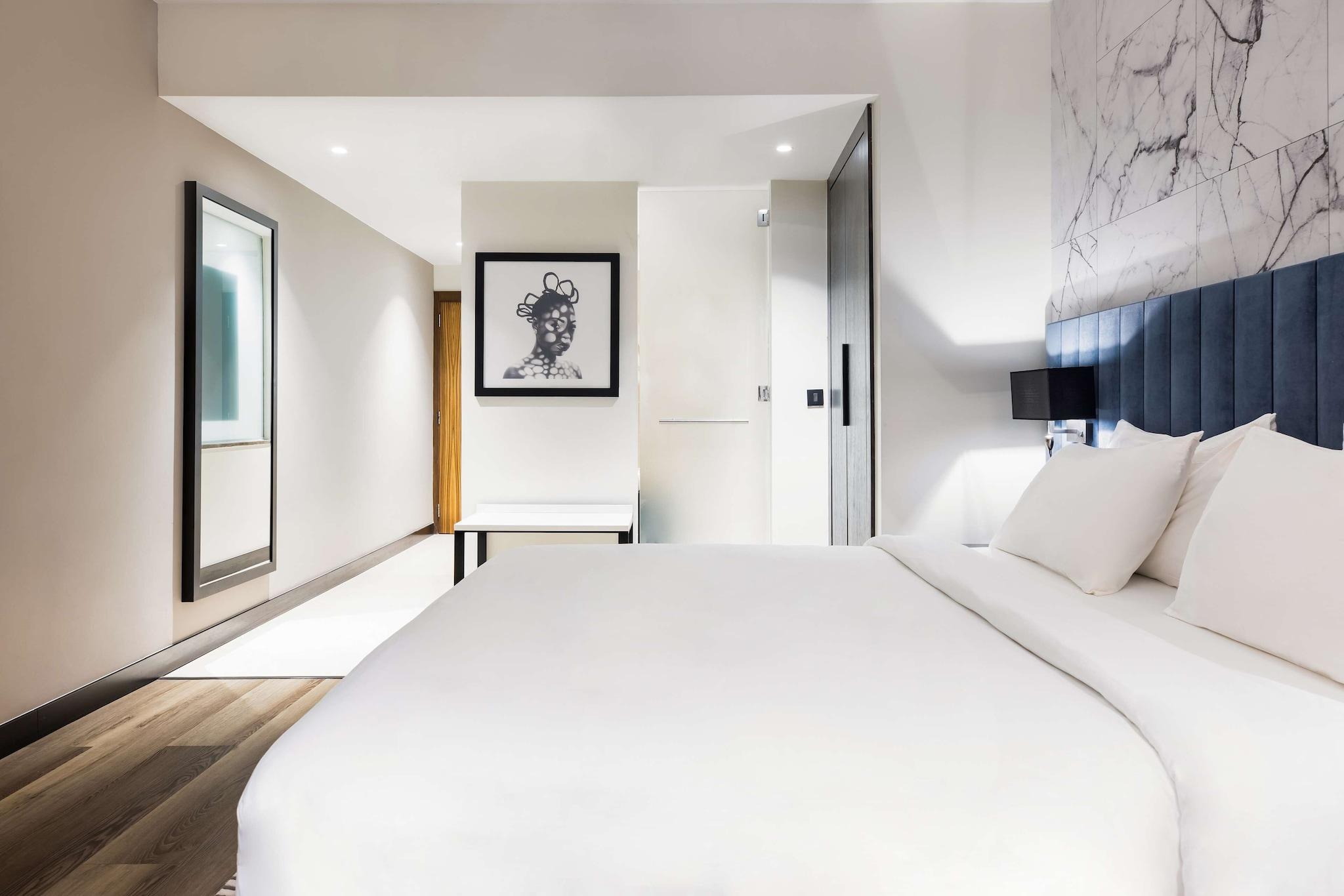 Double Executive King Bed