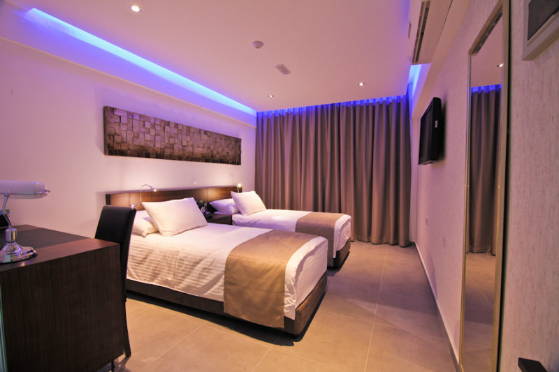 Double or Twin Standard