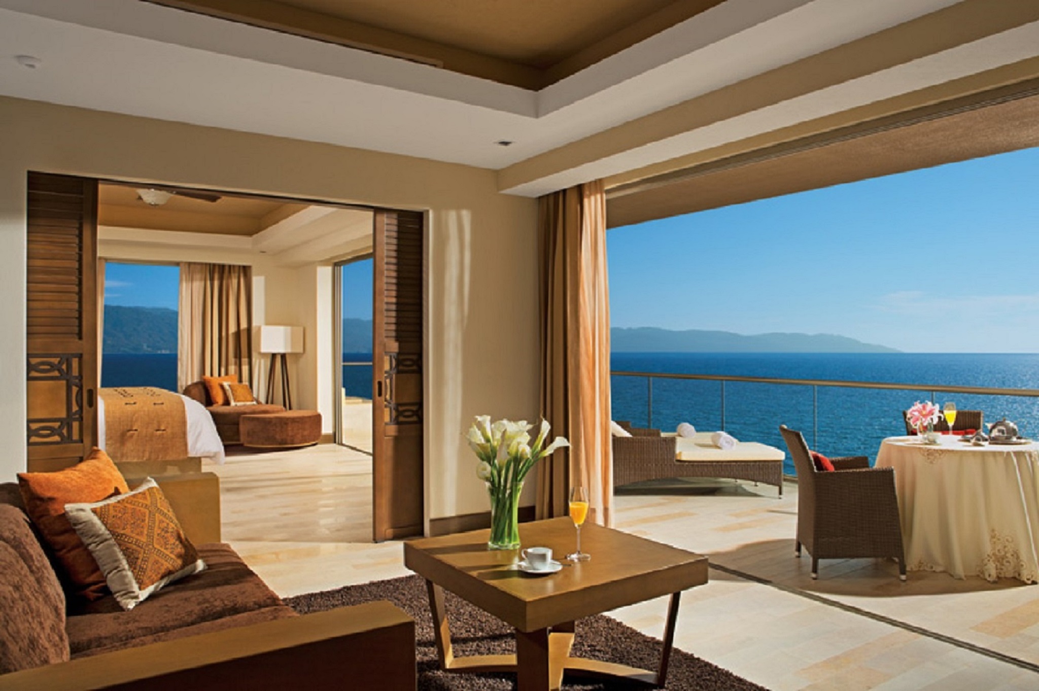 Suite Partial Ocean View