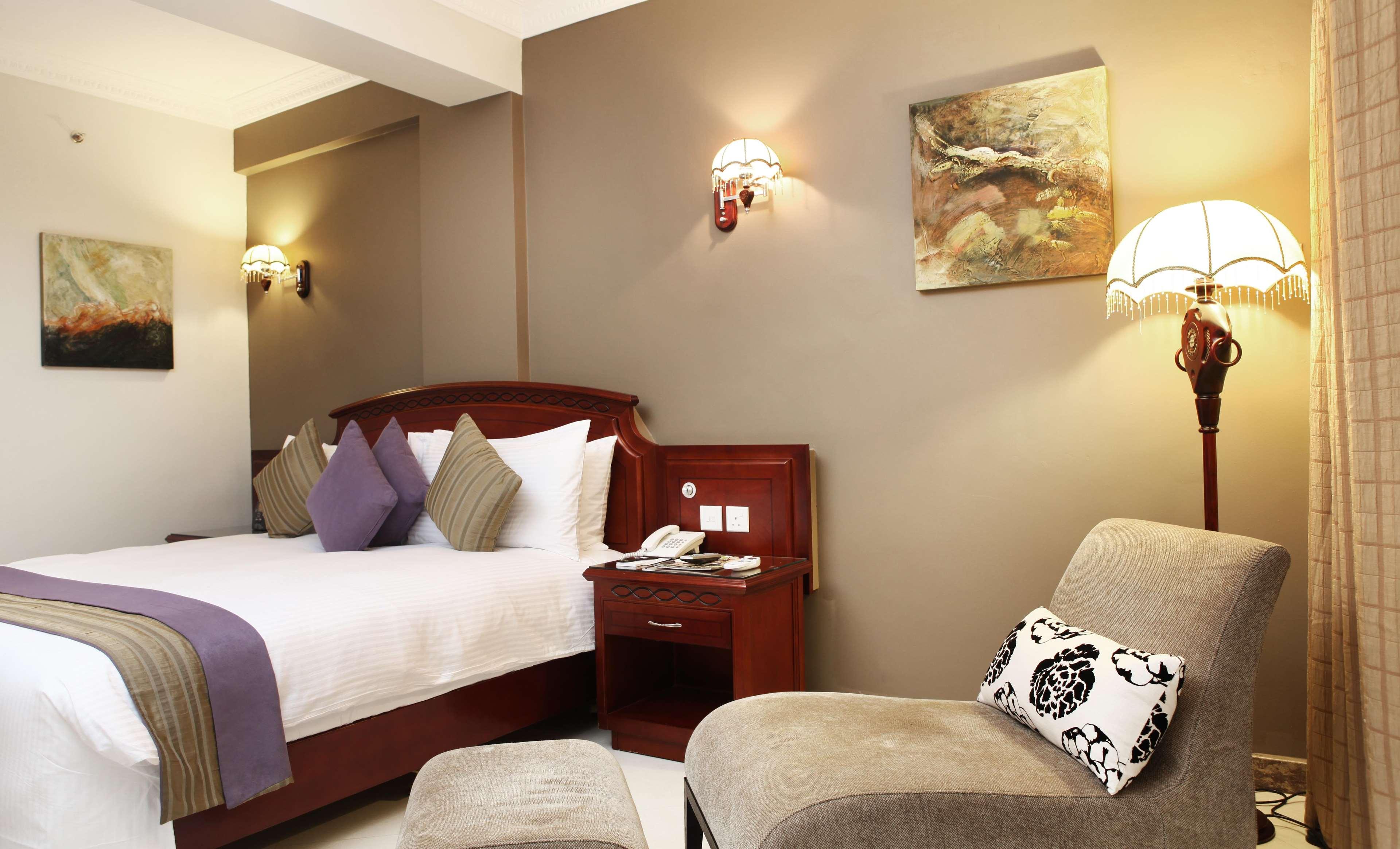 Double Executive King Bed