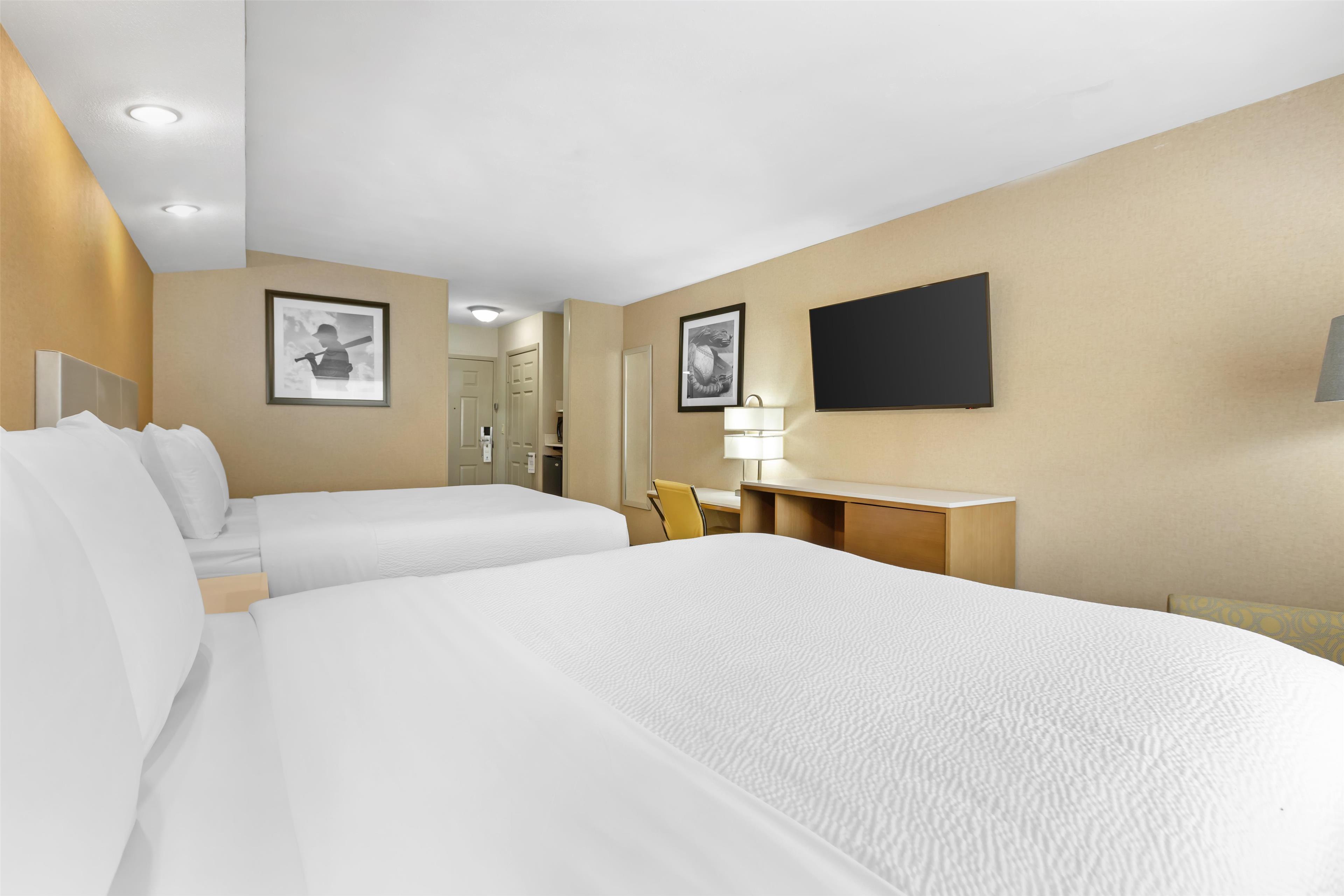 Quadruple Accessible-two Queen Beds