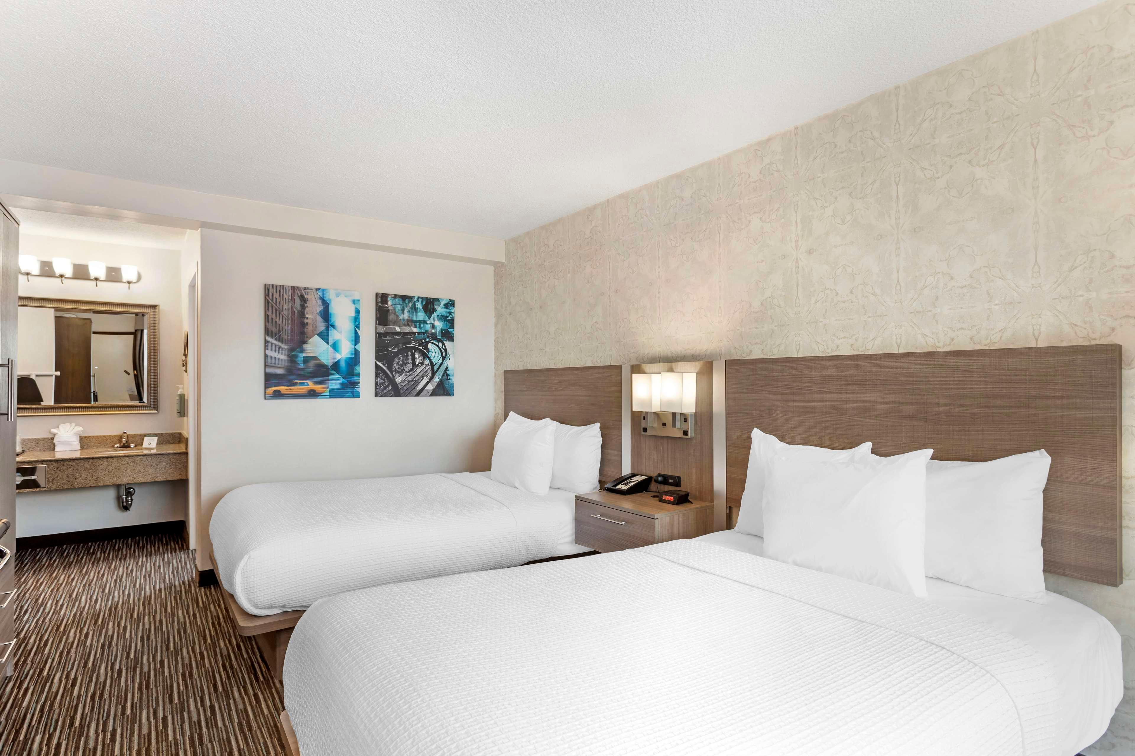 Room Two Double Beds Non Smoking