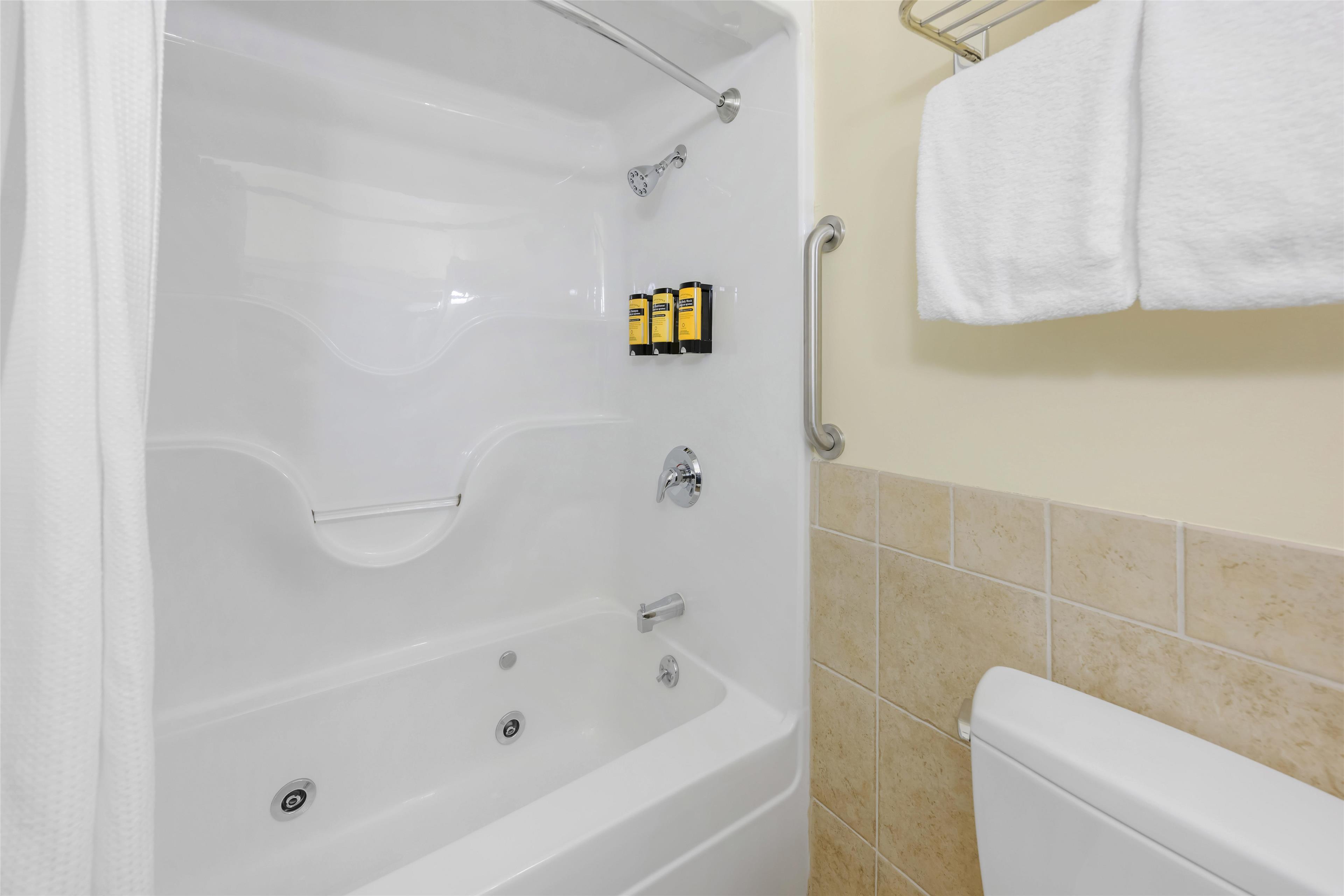 Room King Bed Non Smoking