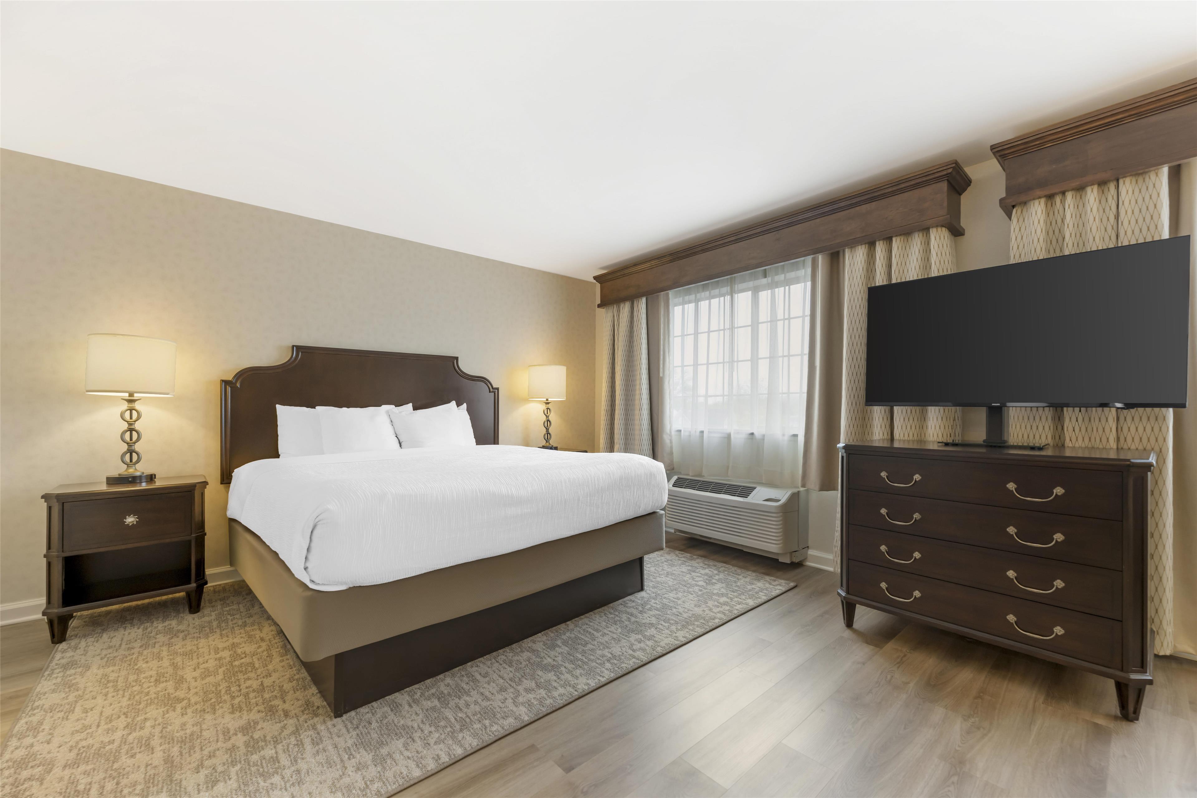 Room King Bed Non Smoking