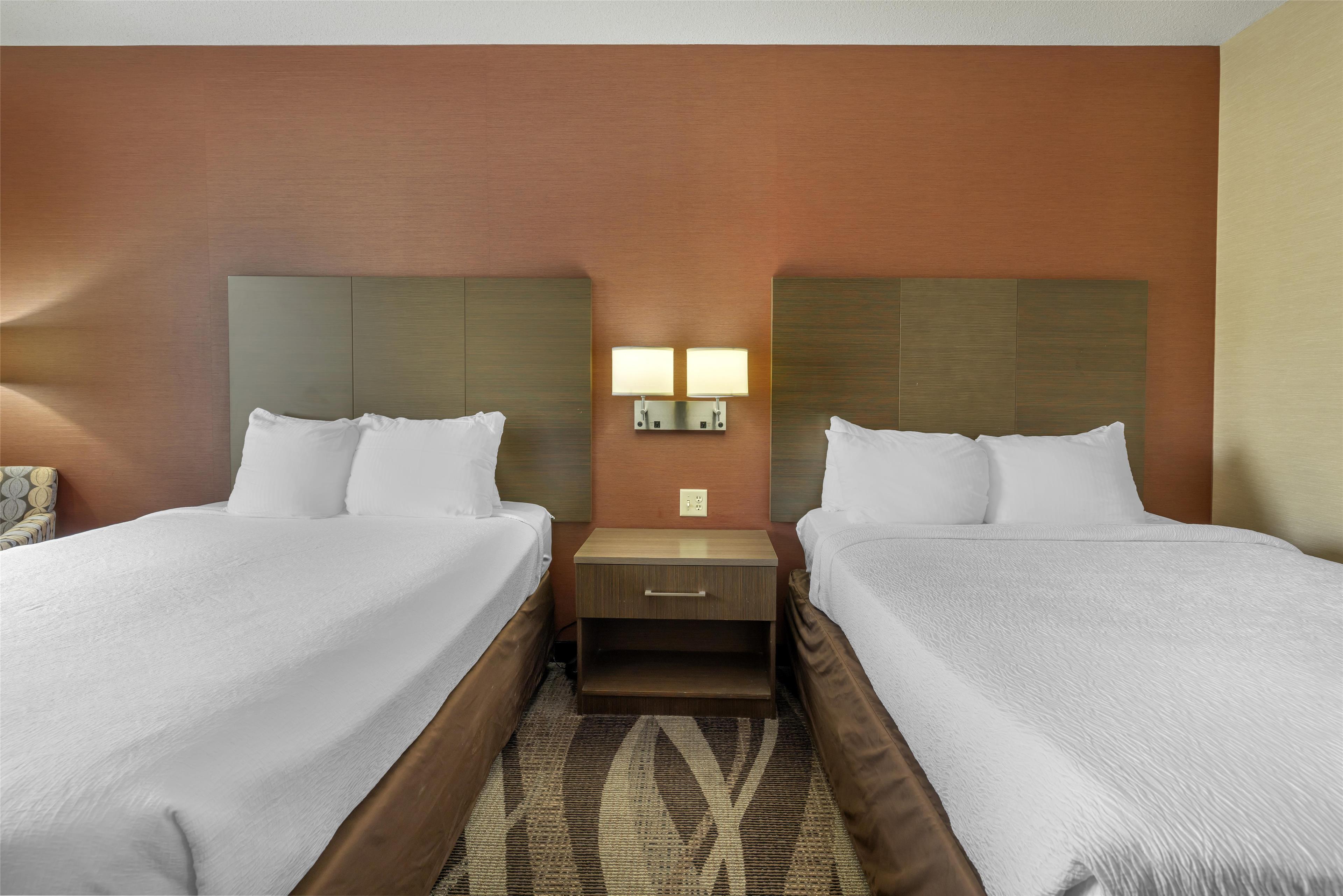 Quadruple Non Smoking