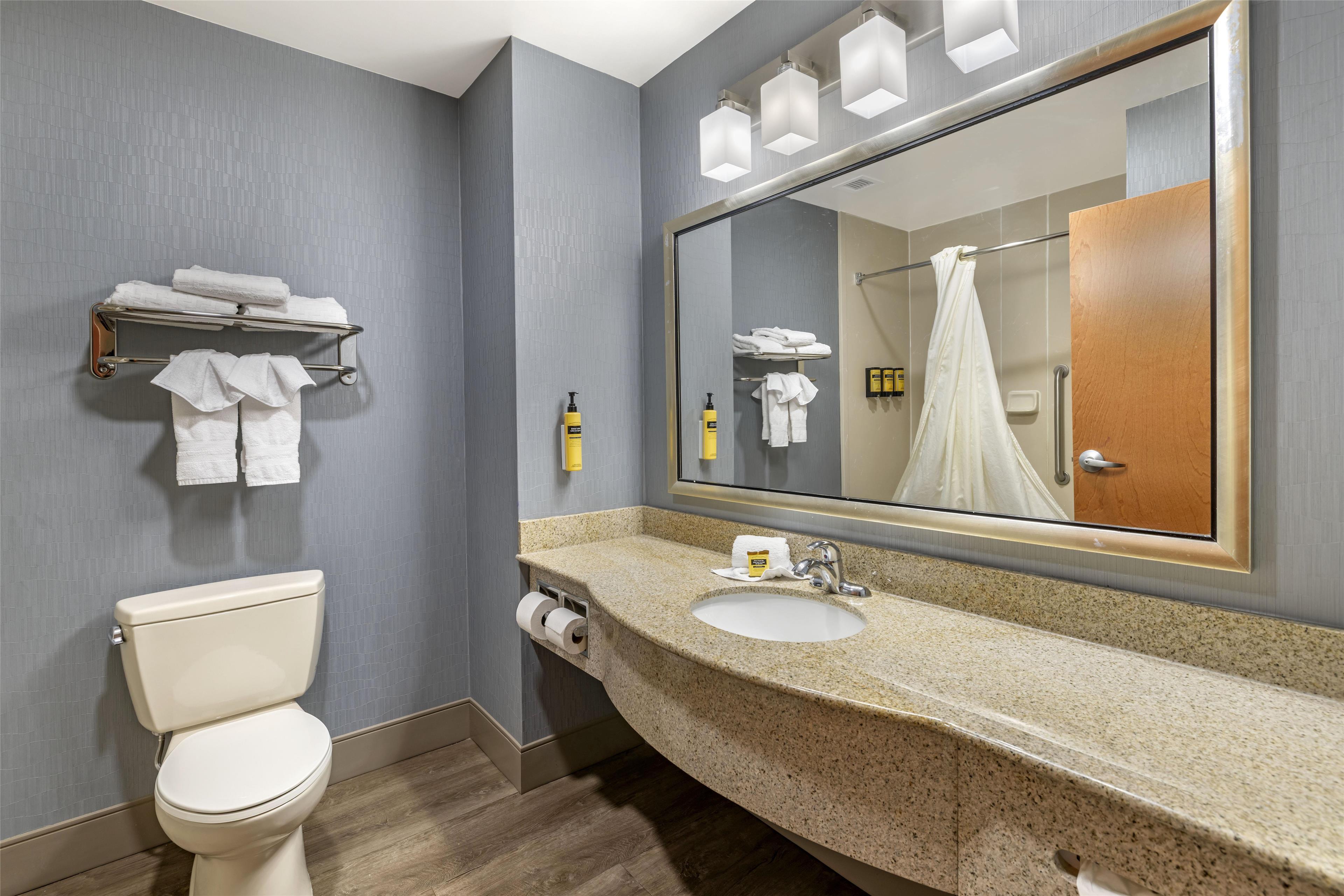 Quadruple Non Smoking