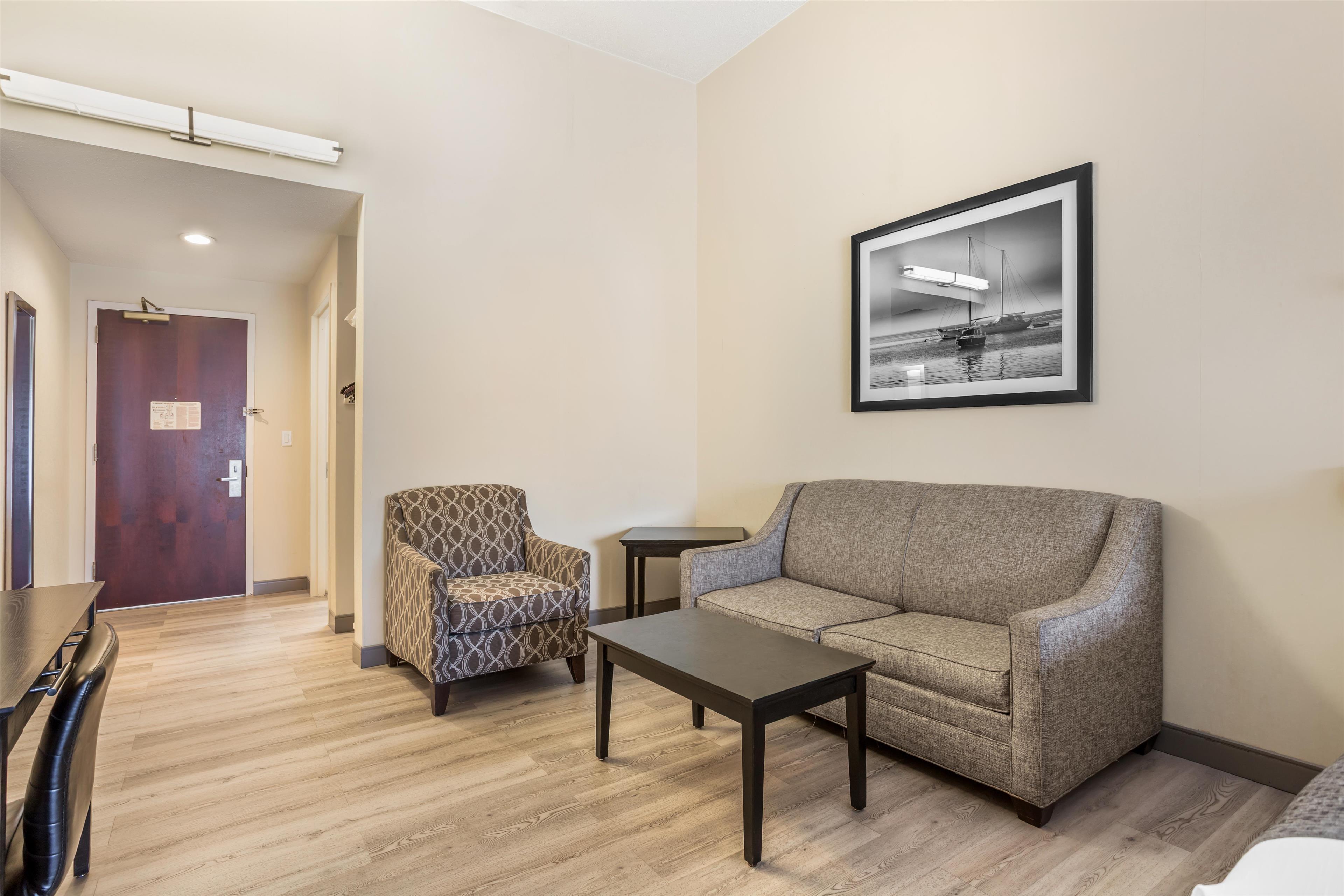 Suite Two Queen Beds