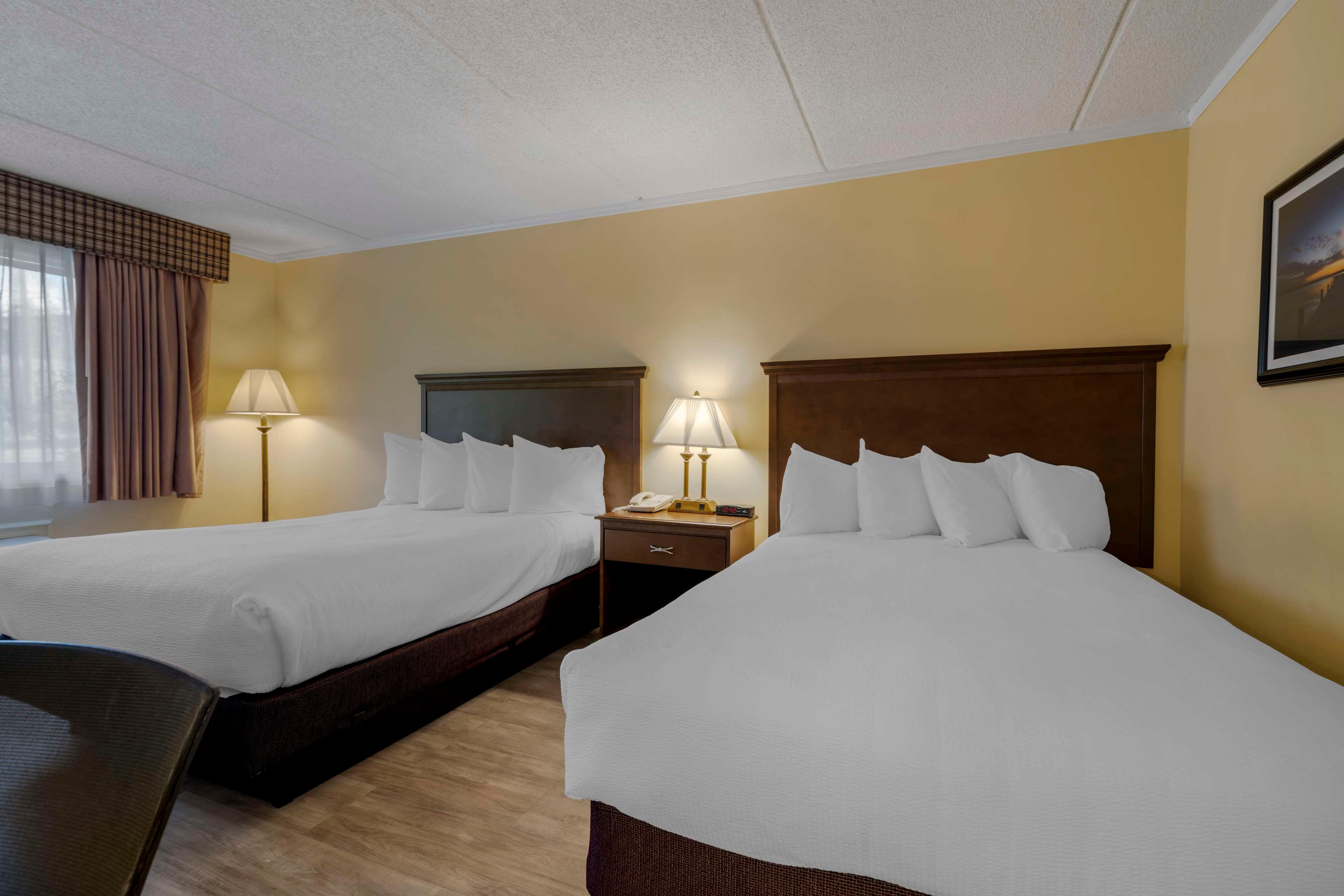 Room Two Double Beds Non Smoking