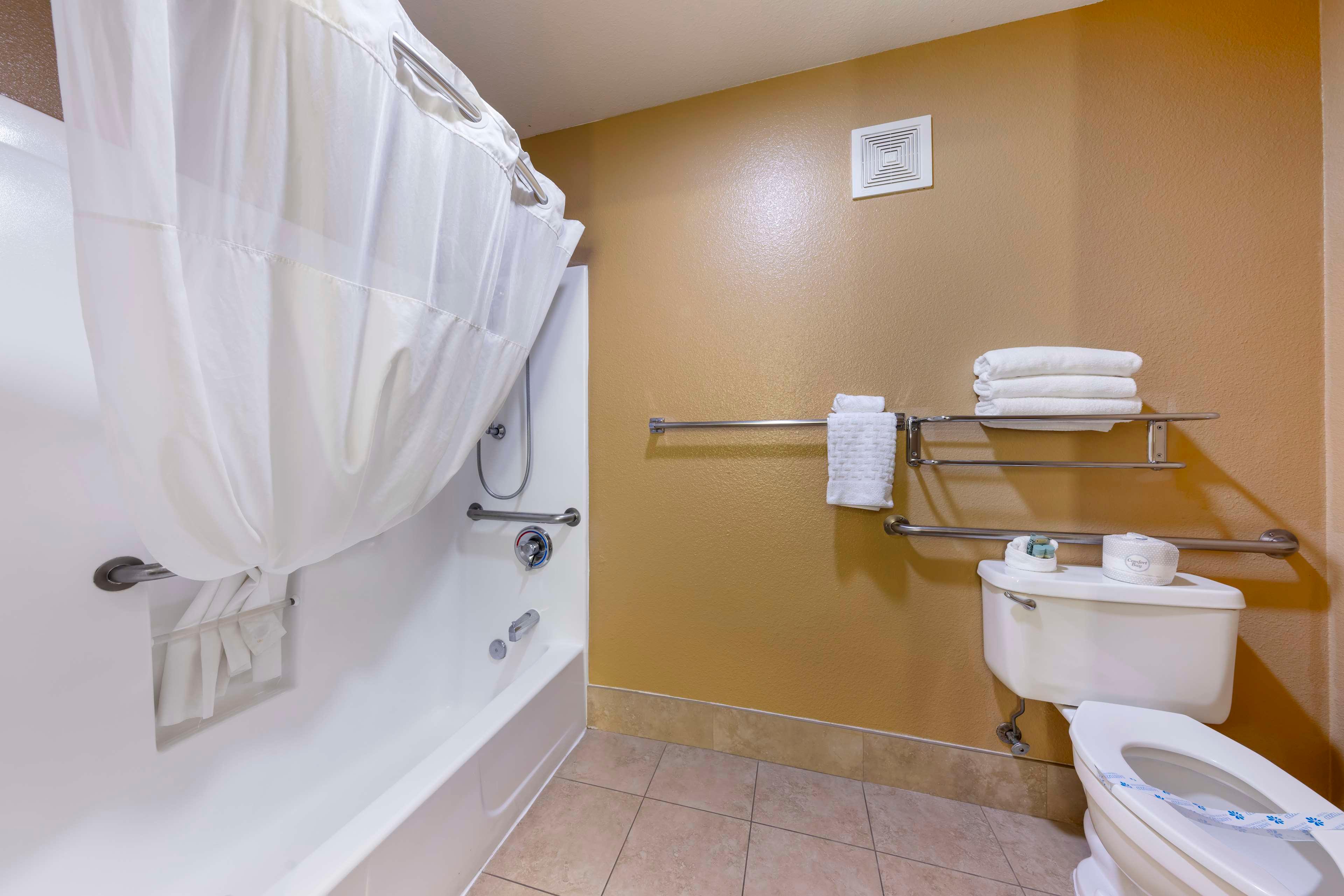 Double King Bed Non Smoking