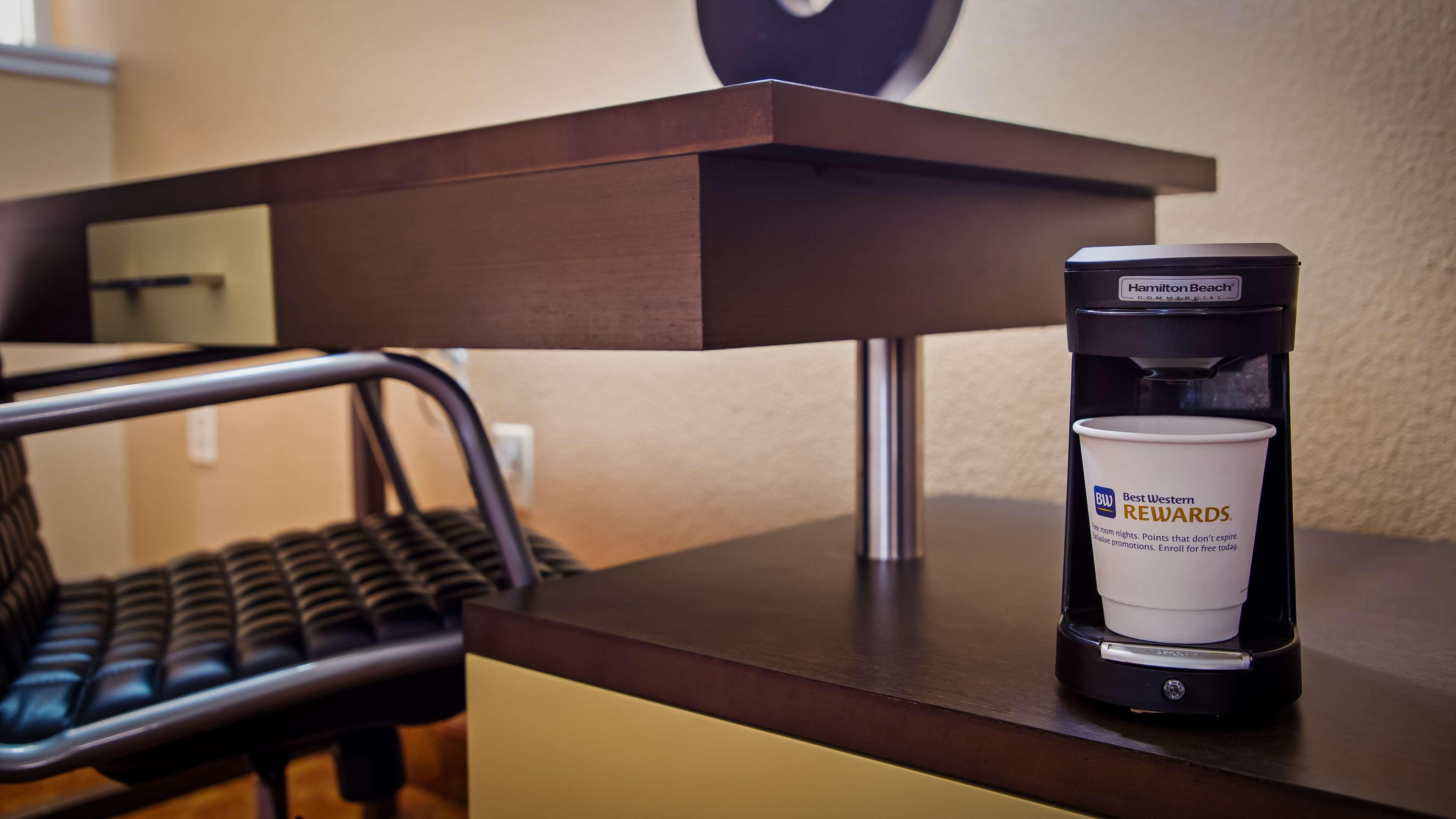 Quadruple Two King Beds