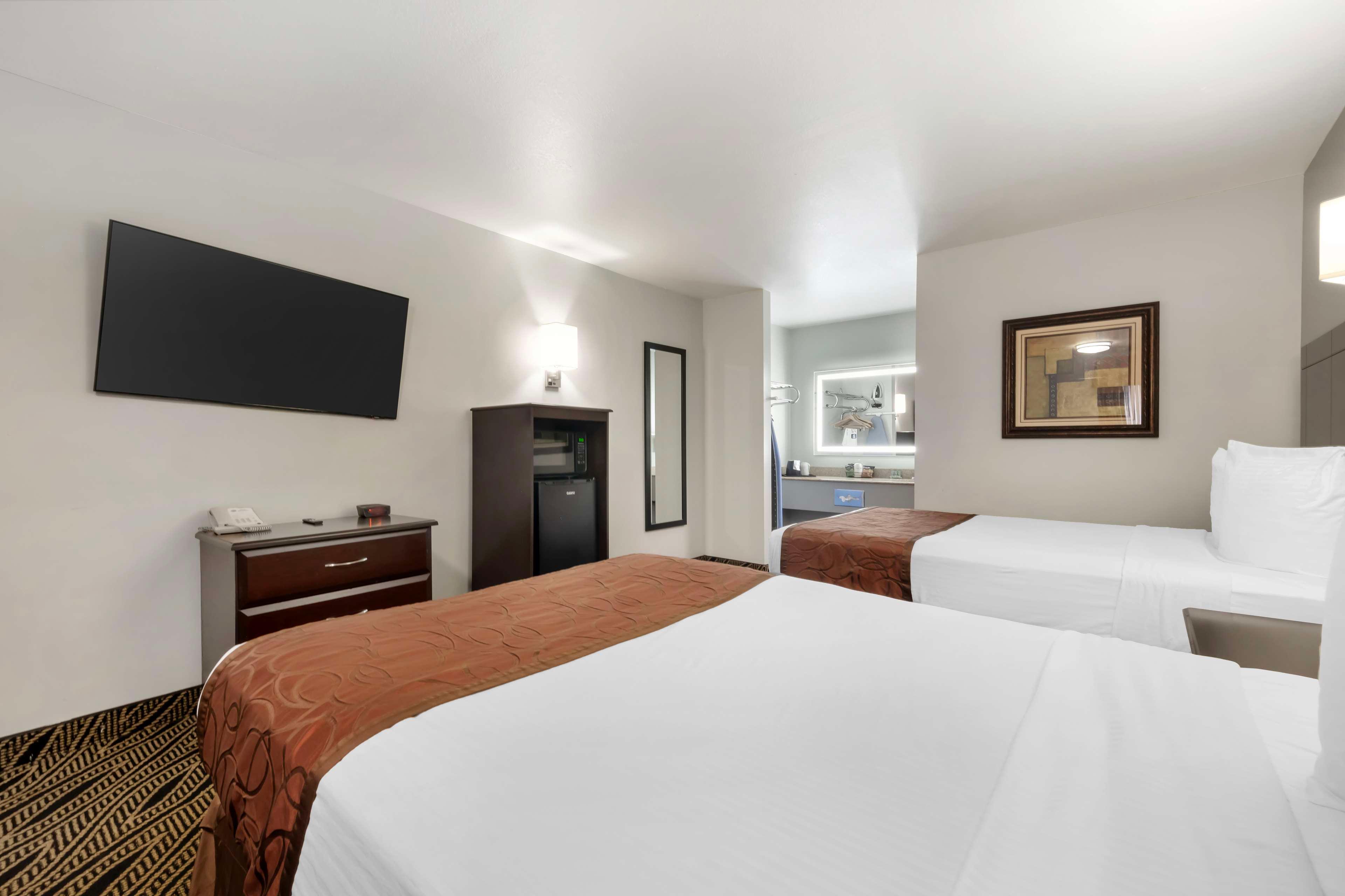 Room Two Double Beds Non Smoking