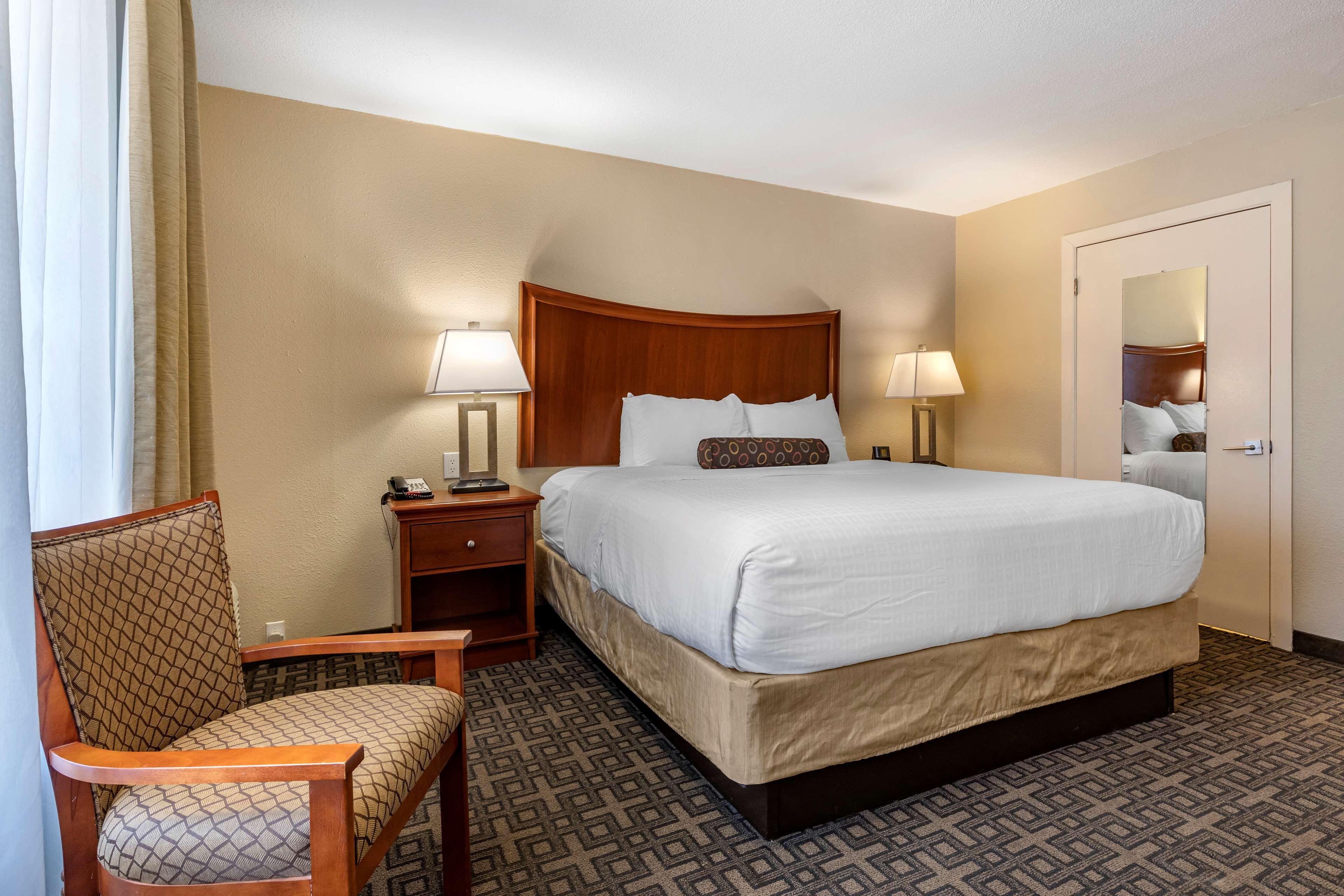 Double Accessible King Size Bed