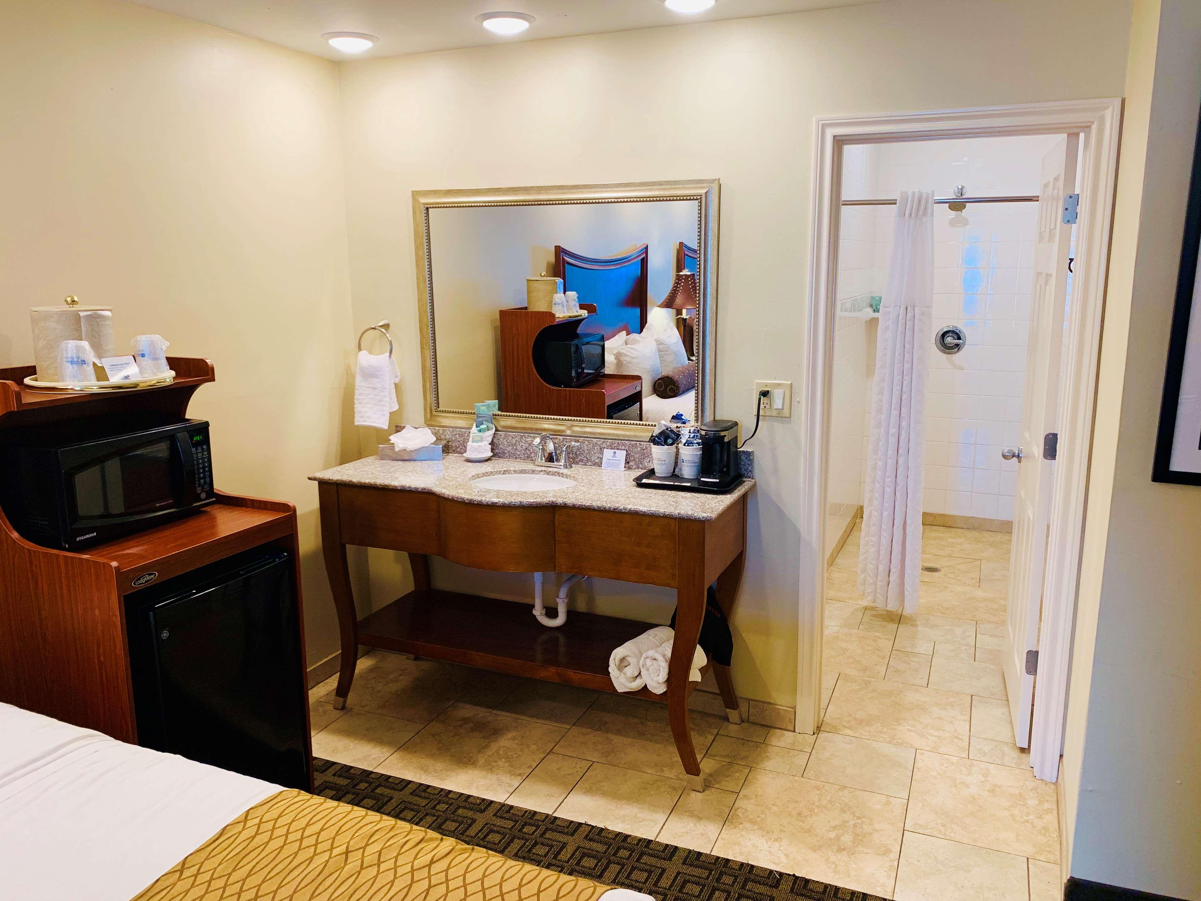 Room Two Queen Beds Non Smoking