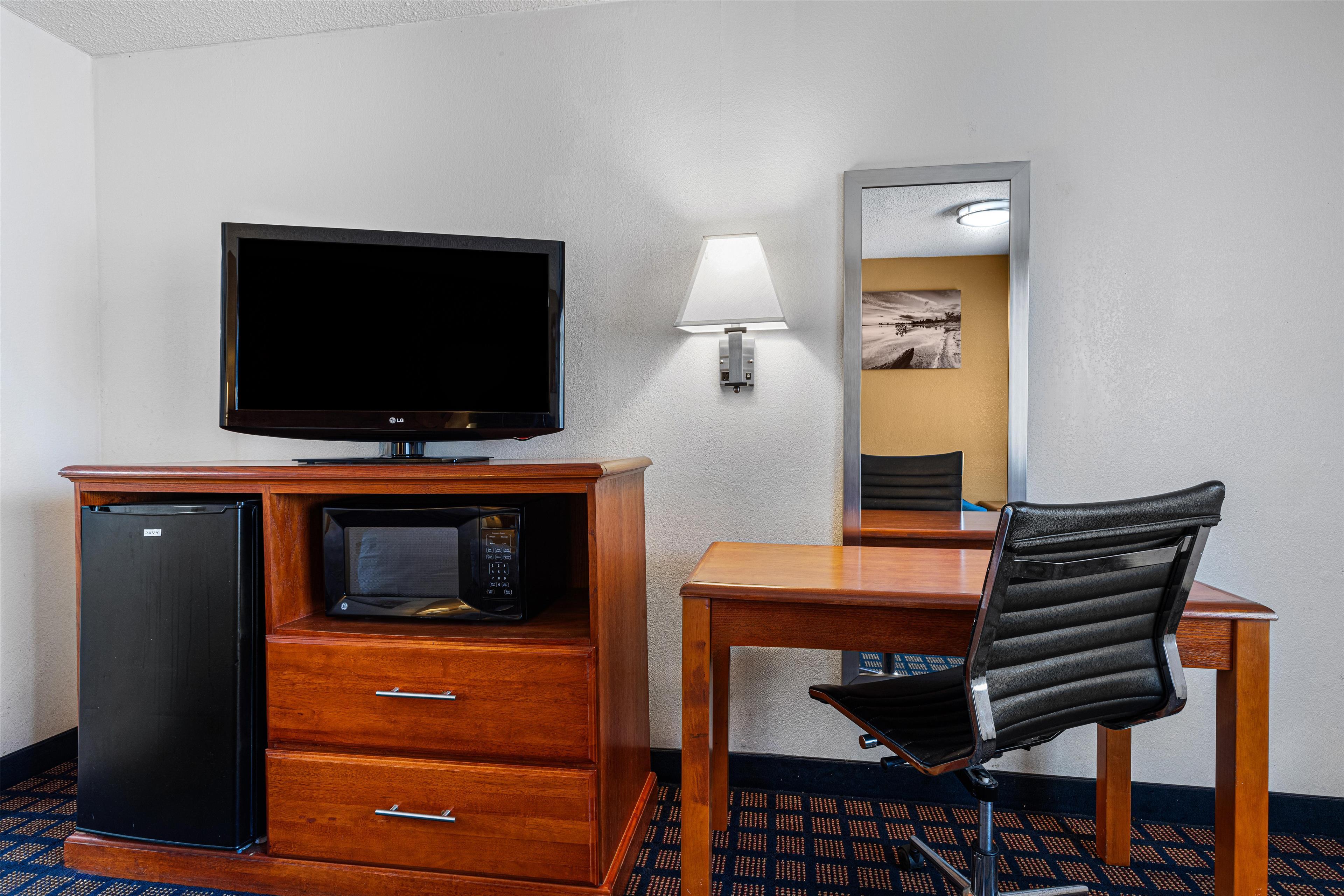 Double Accessible-queen Size Bed