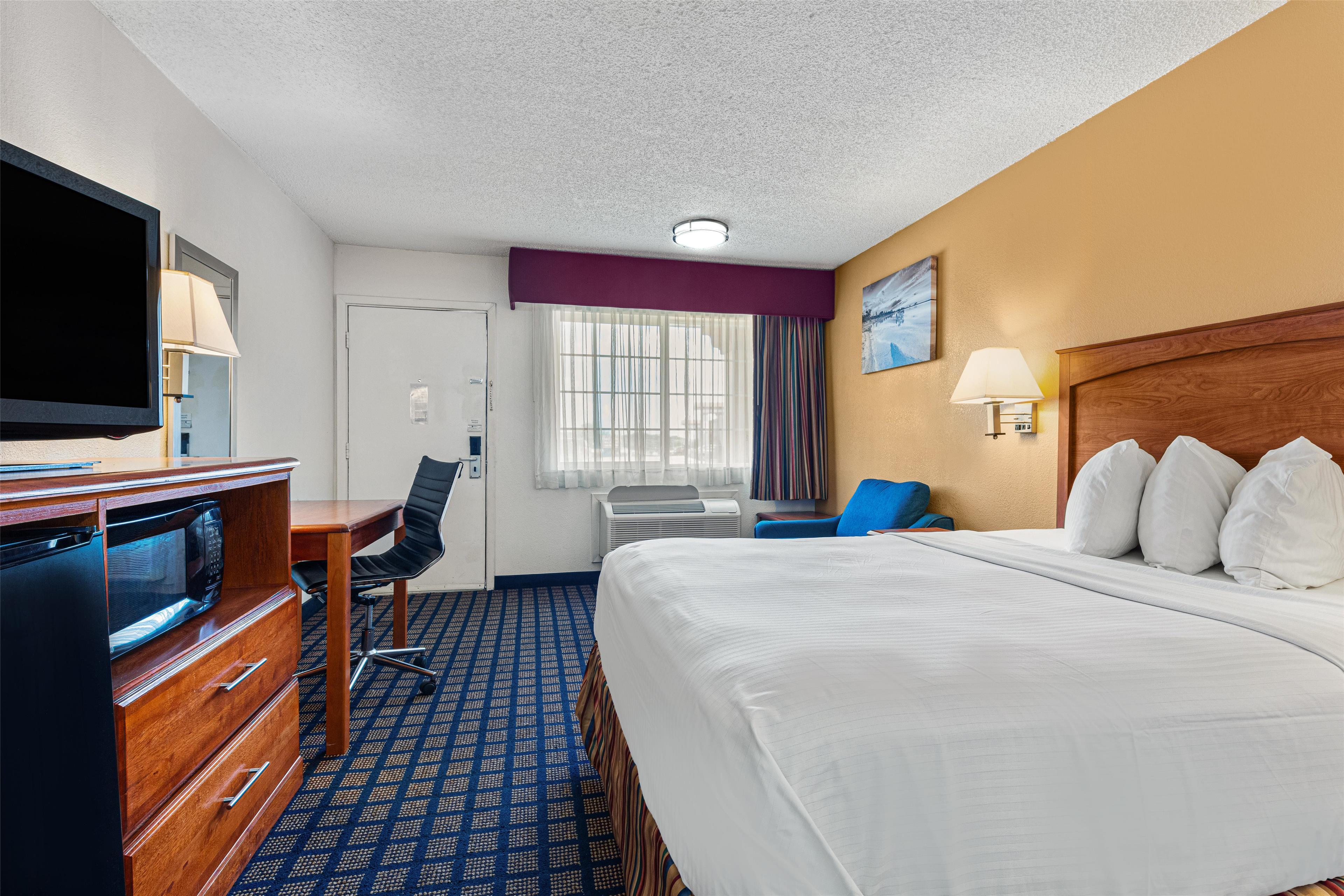 Double Accessible-queen Size Bed