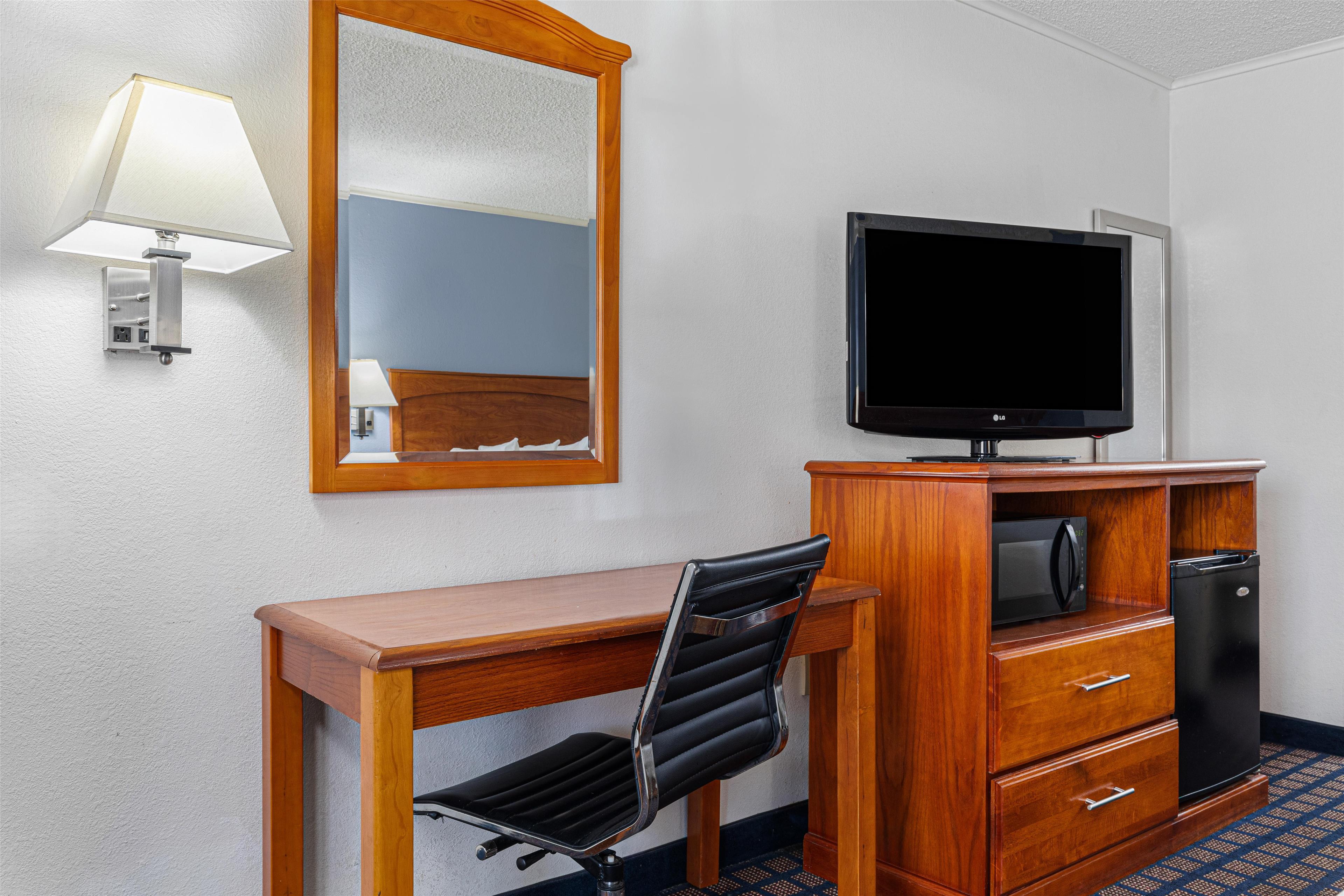 Quadruple Two Double Beds