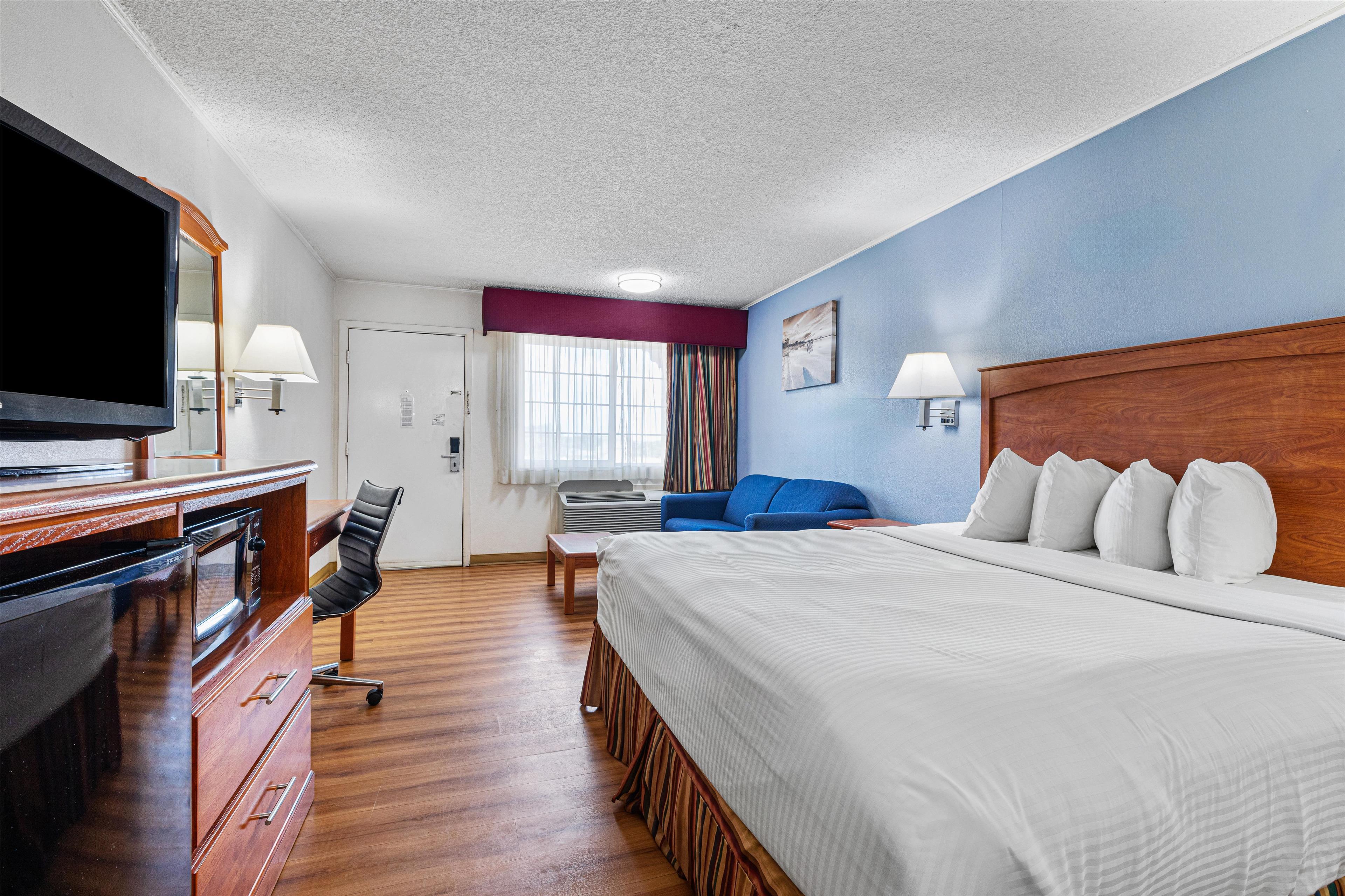 Double King Size Bed