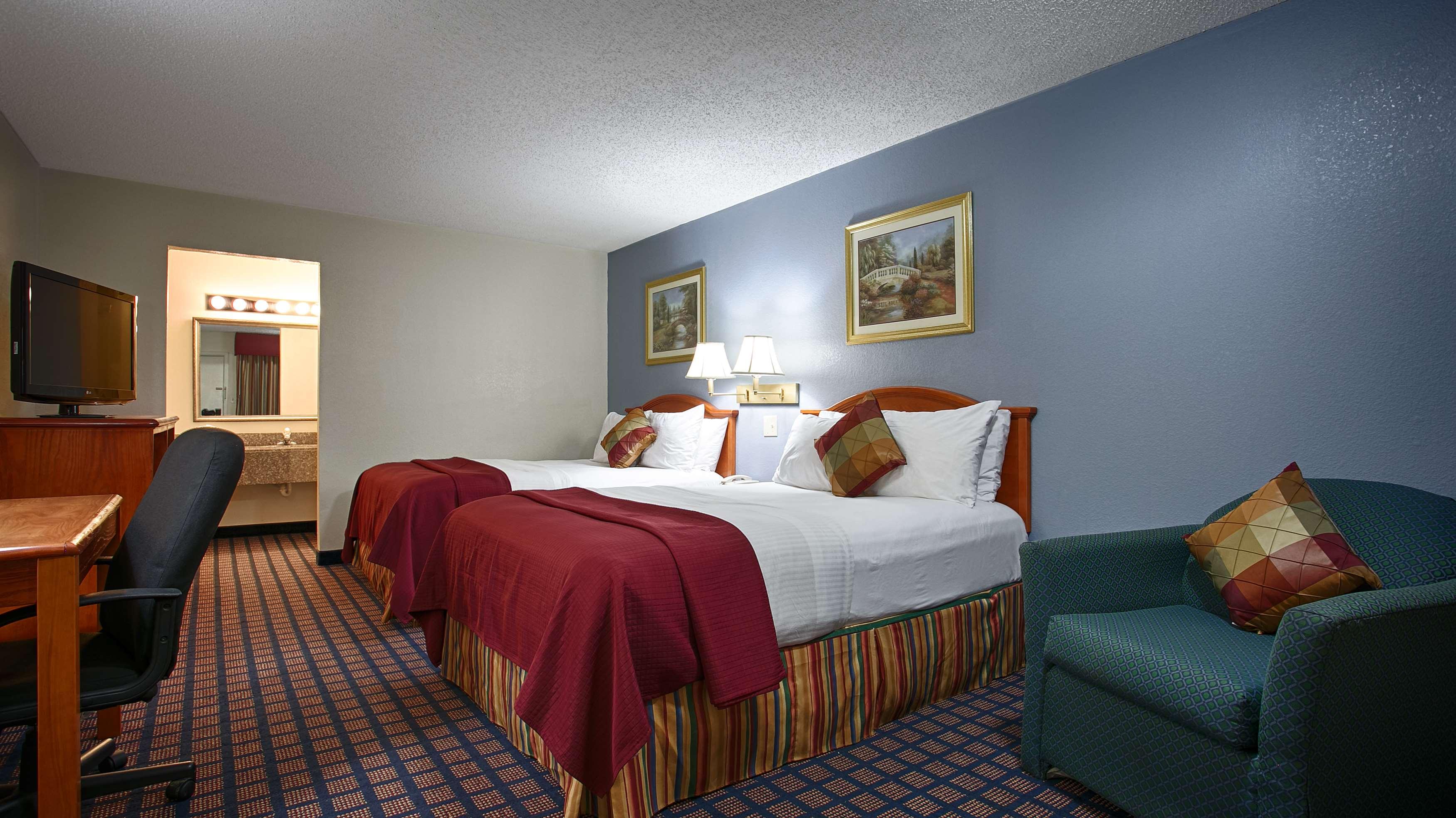 Quadruple Two Double Beds