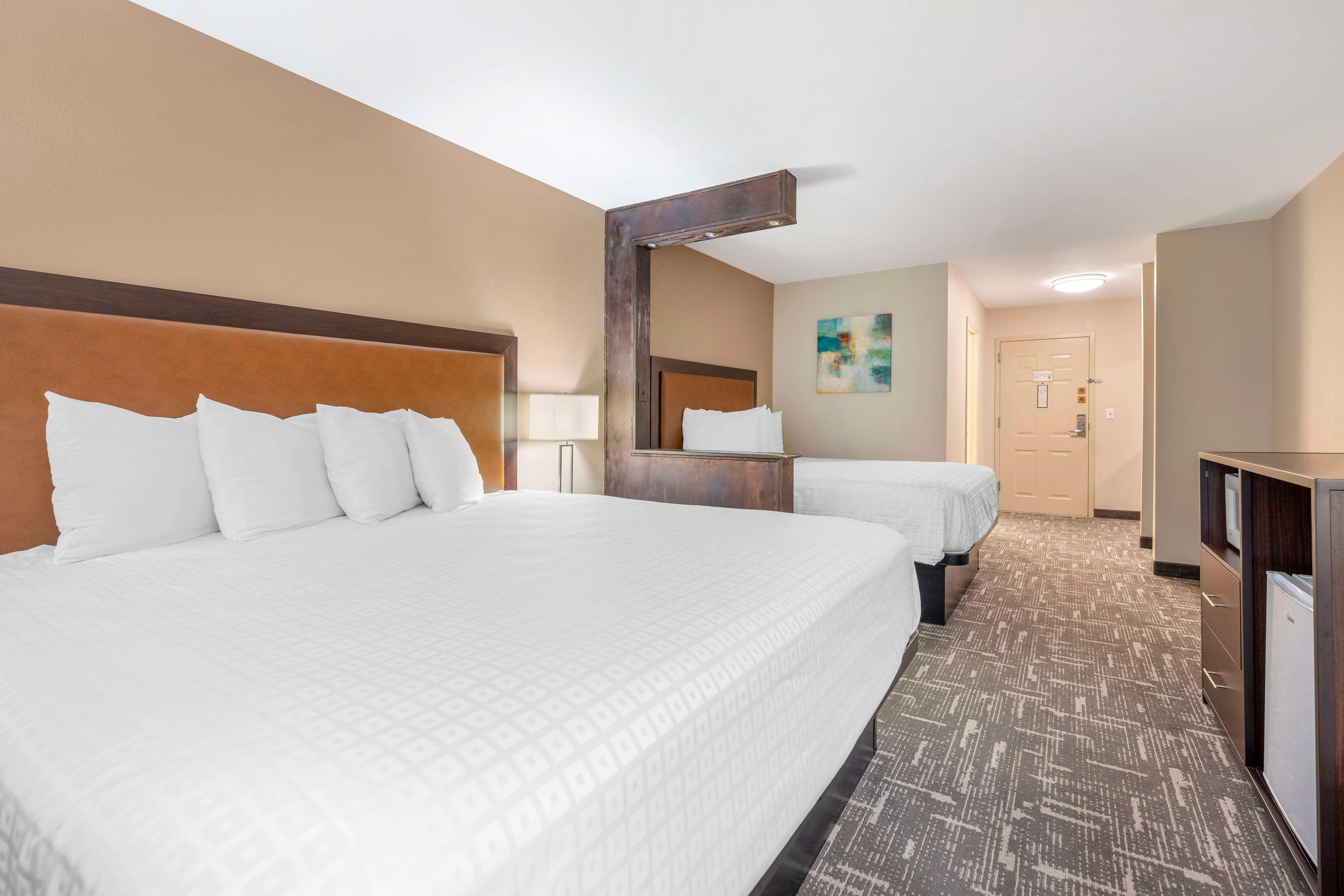 Quadruple Queen Bed Non Smoking