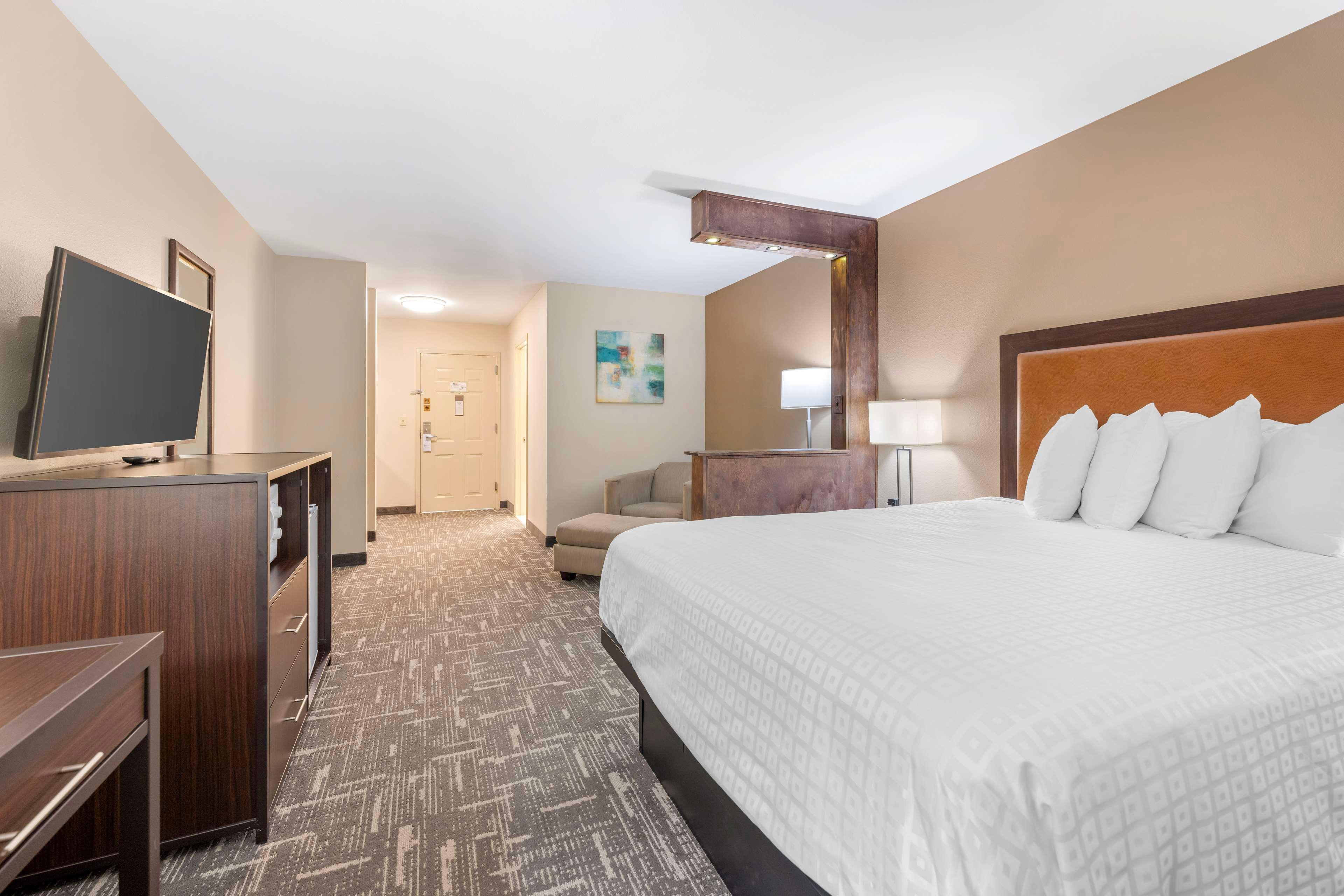 Double Queen Bed Non Smoking