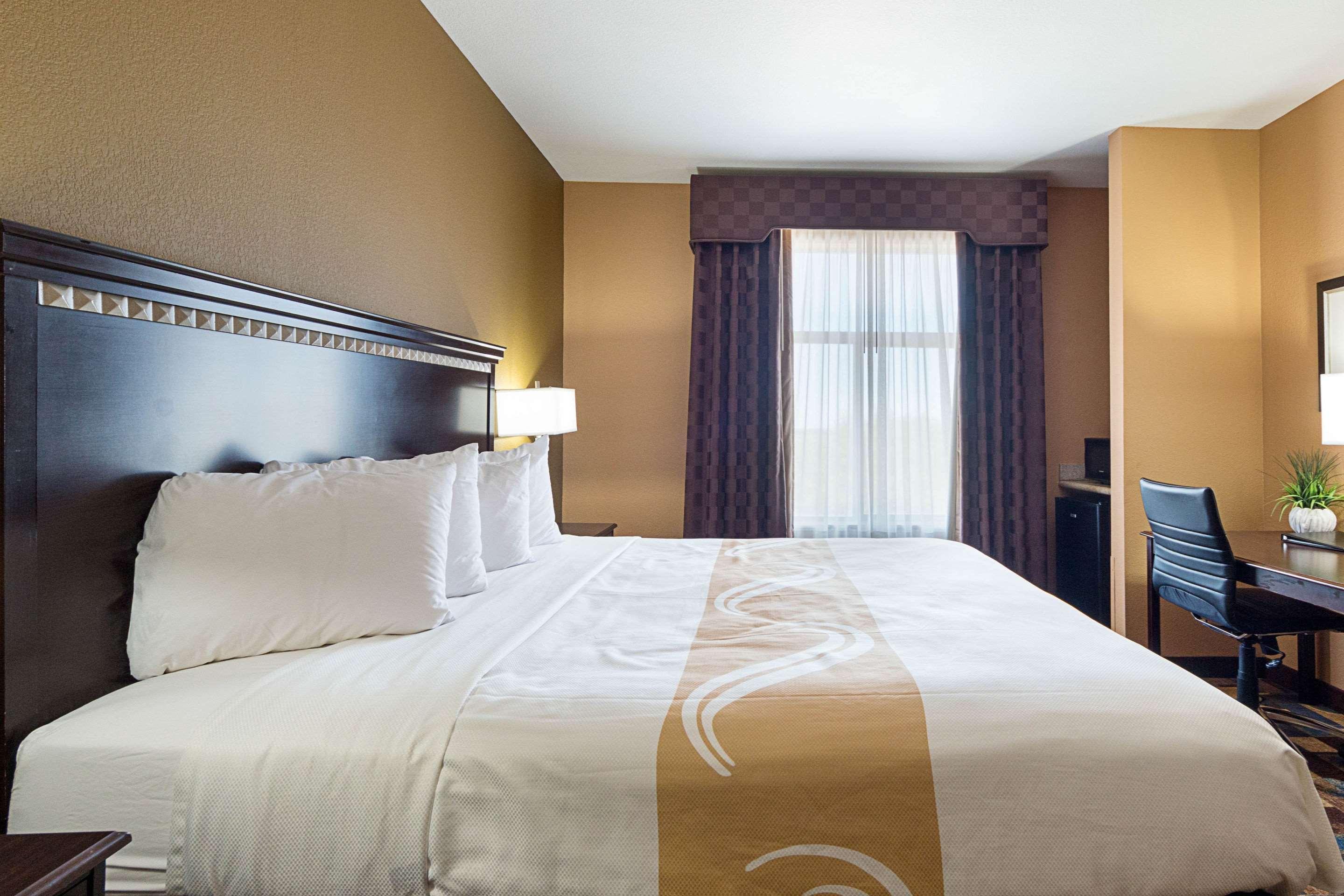 Double King Bed Non Smoking