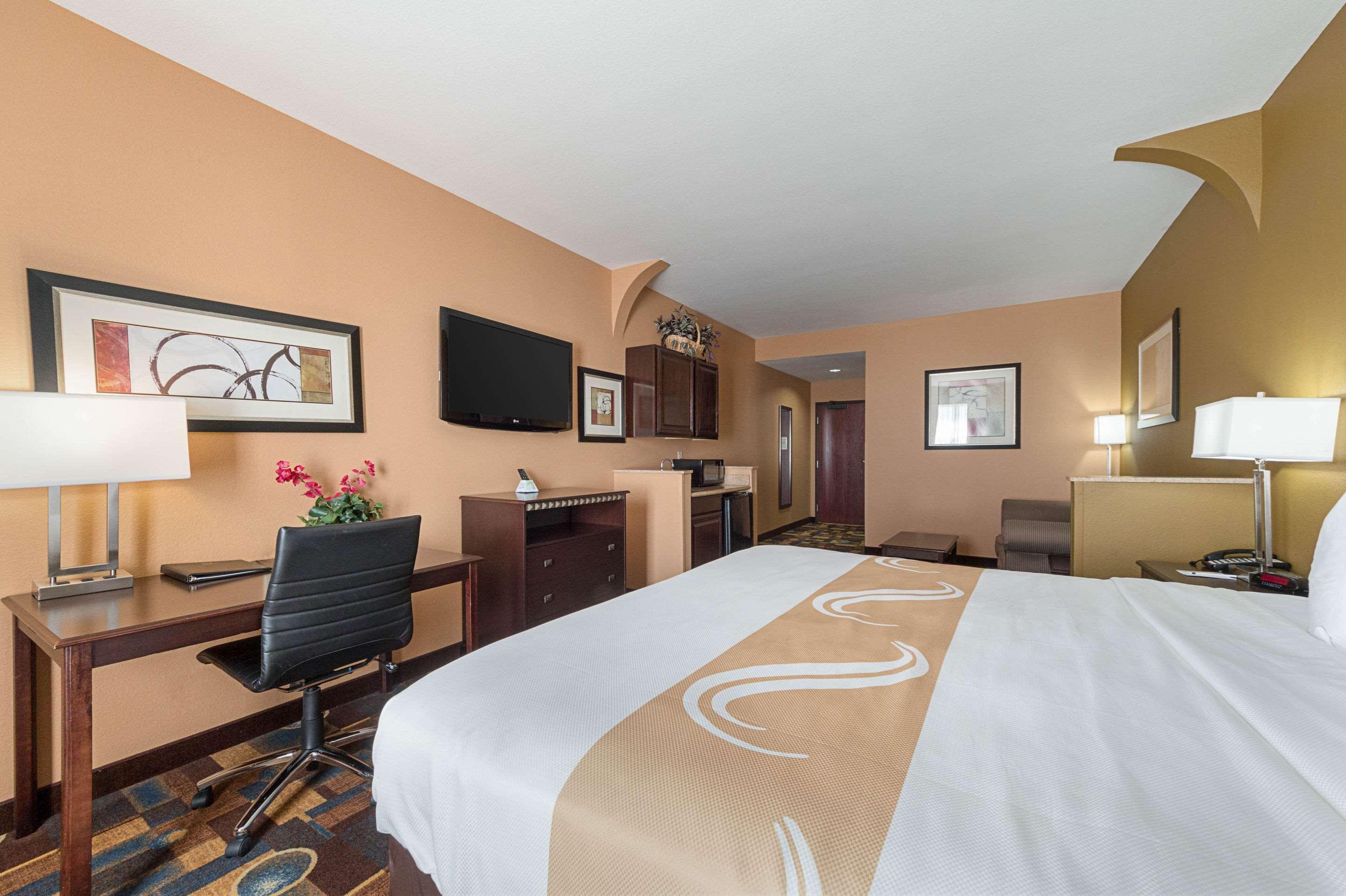 Suite King Bed Non Smoking