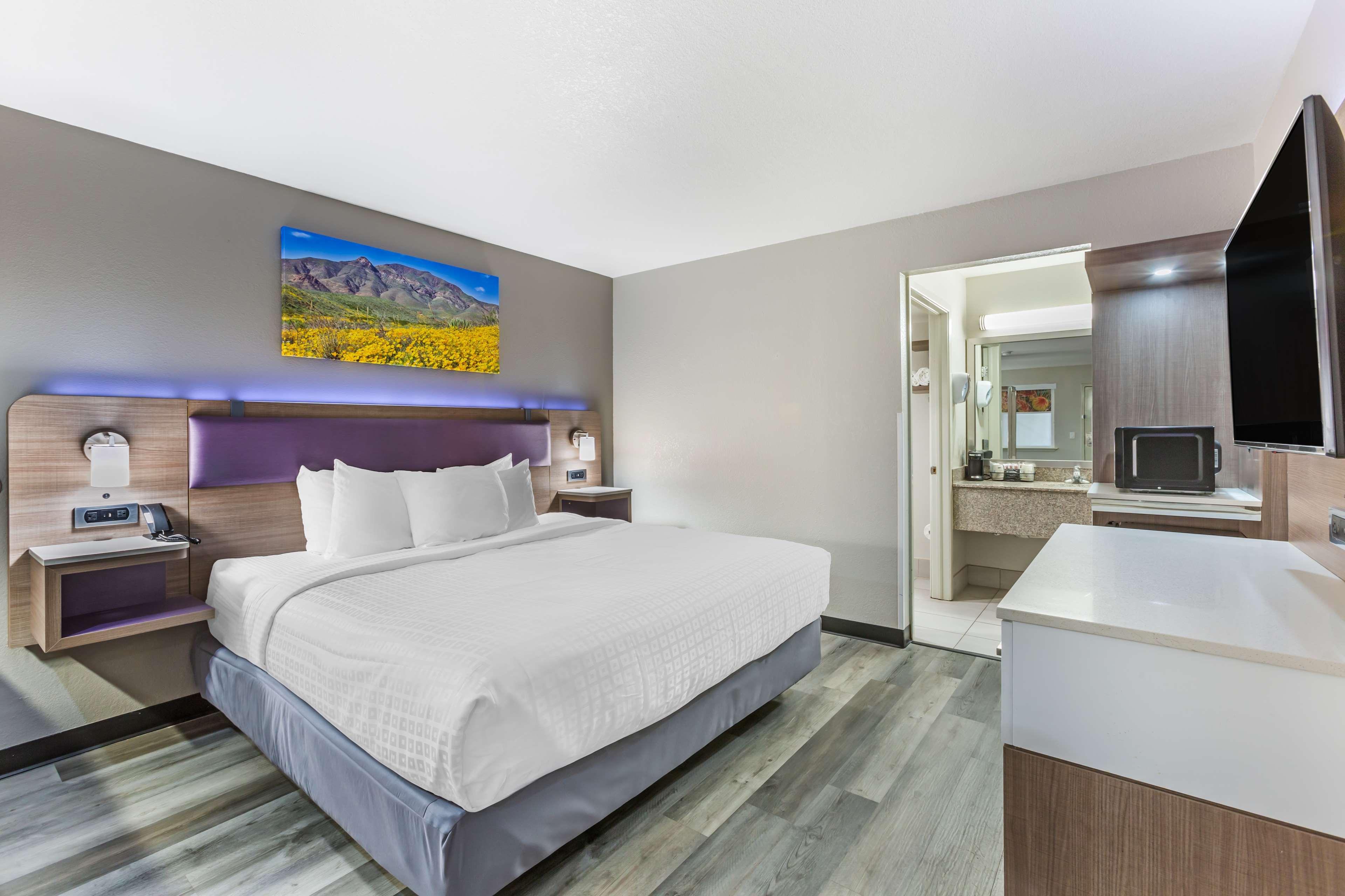 Double King Size Bed