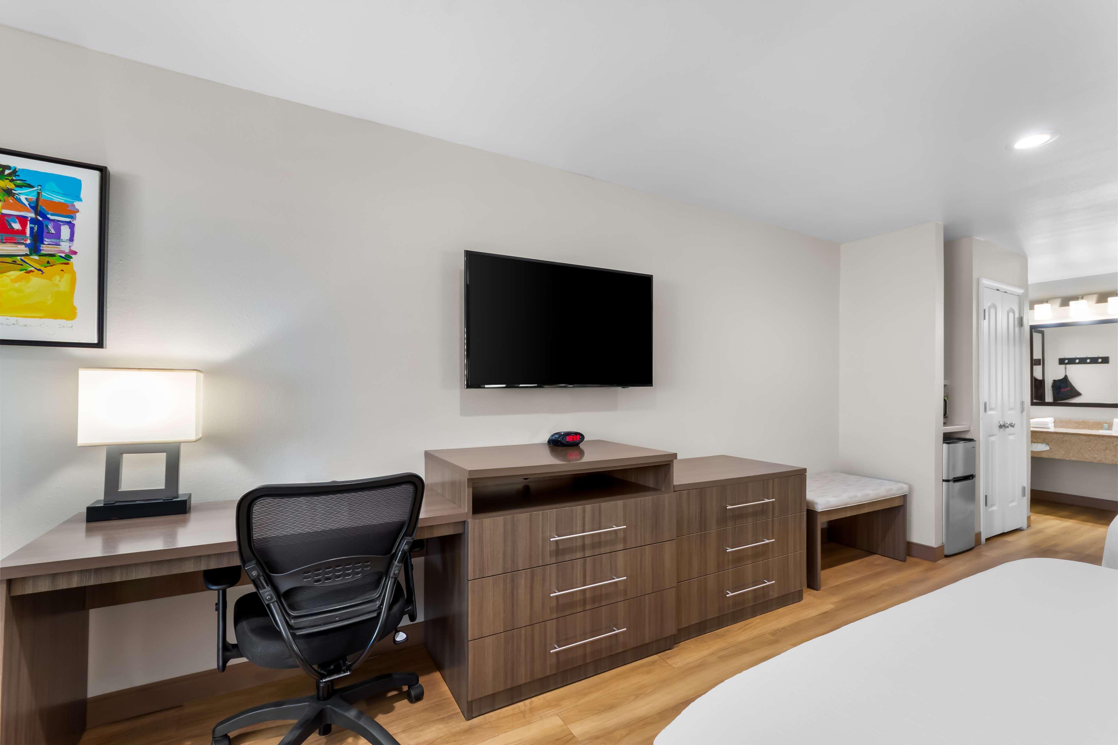 Room Accessible-two Queen Beds