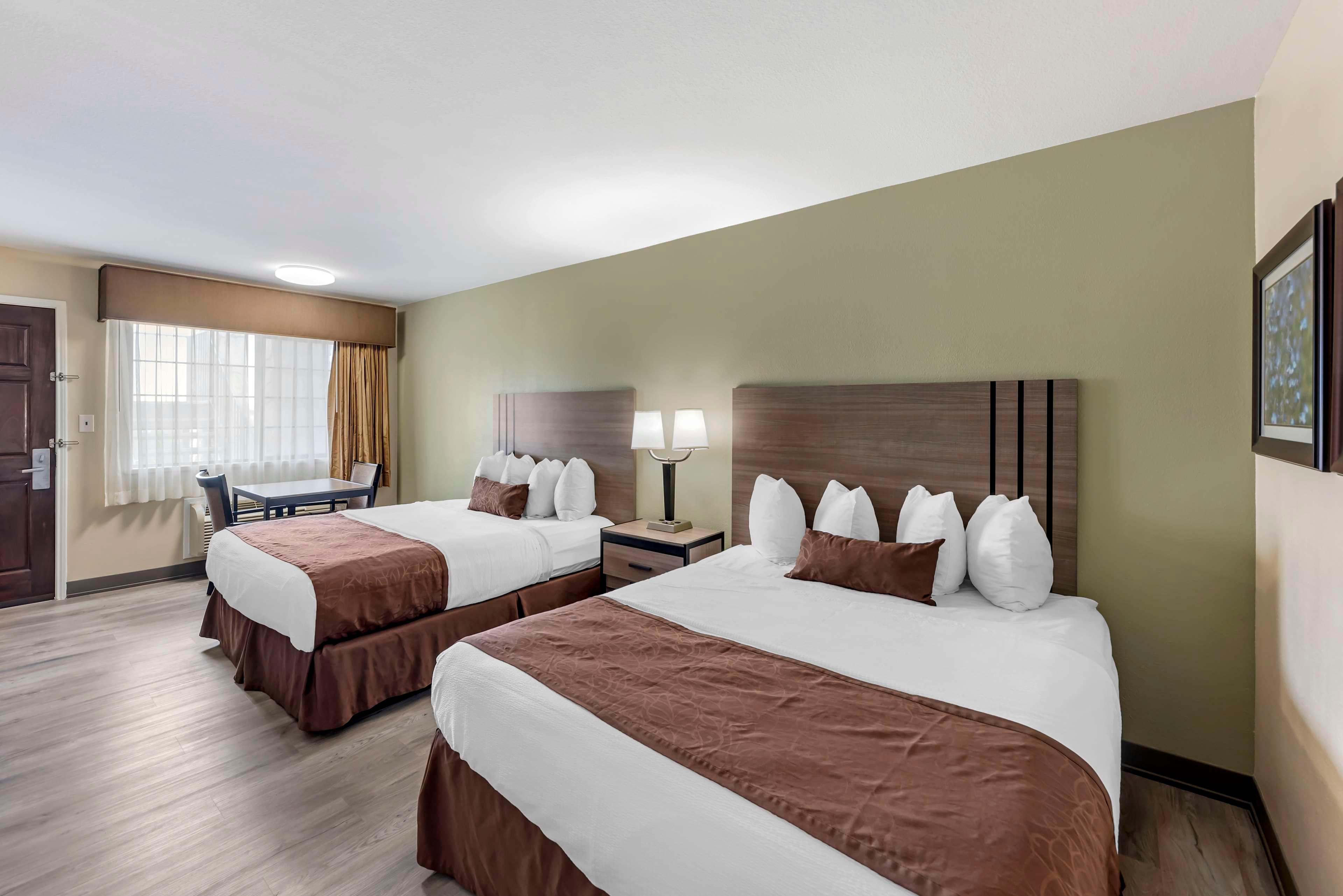 Room Two Queen Beds Non Smoking